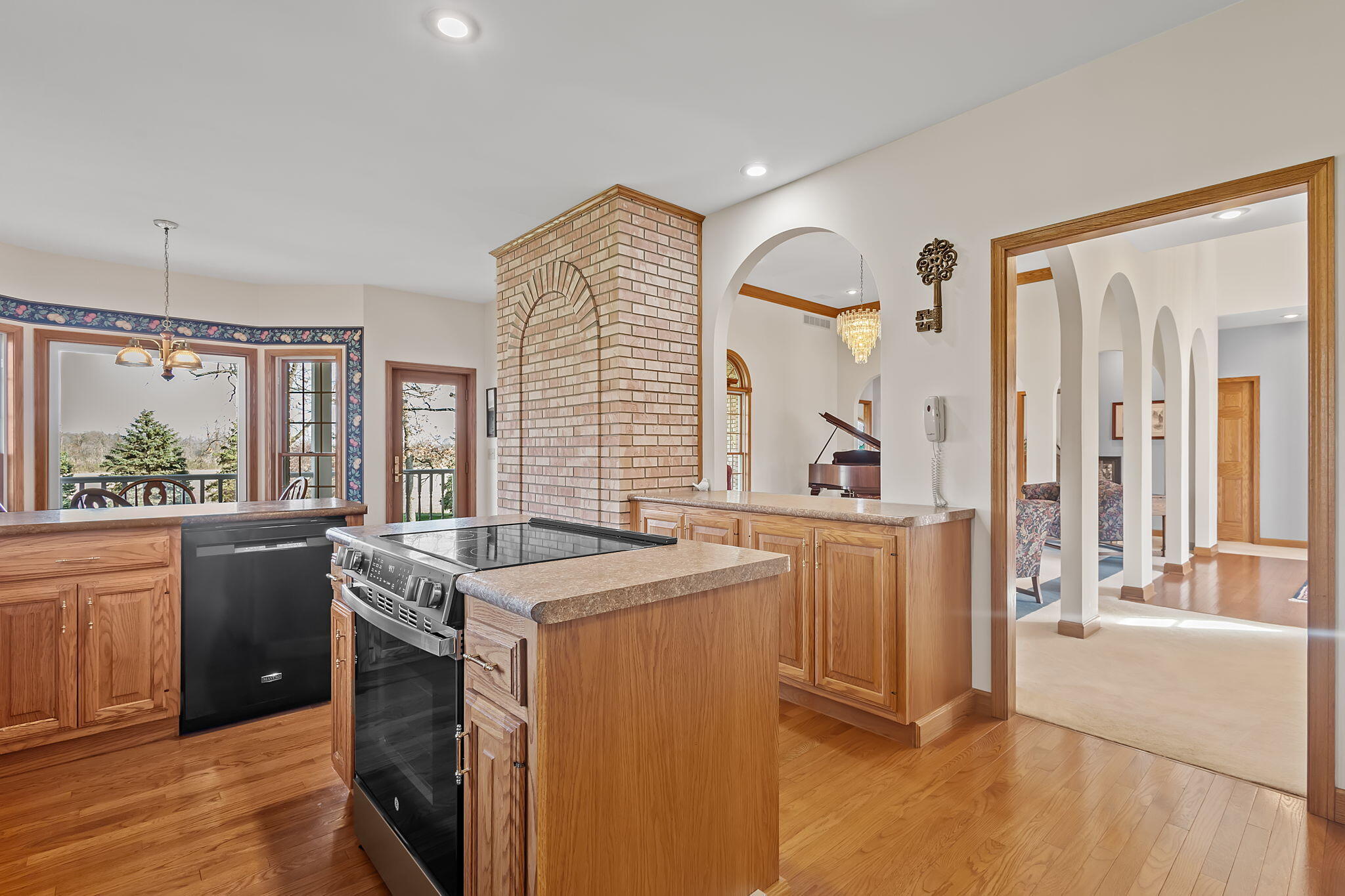 6664 Ridgeview Drive