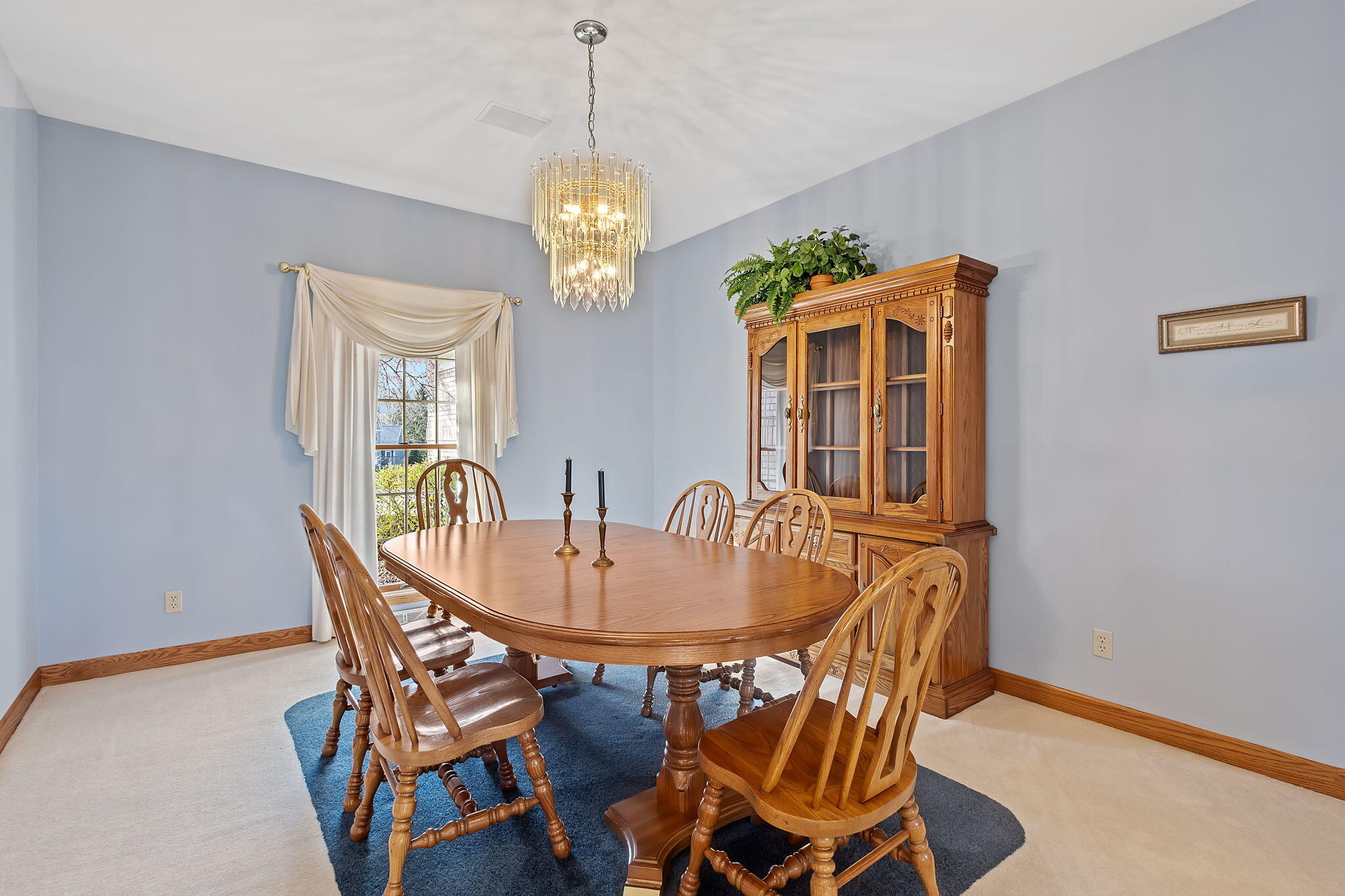6664 Ridgeview Drive