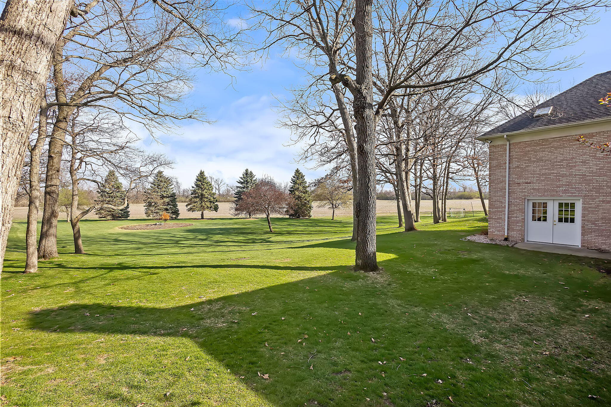 6664 Ridgeview Drive