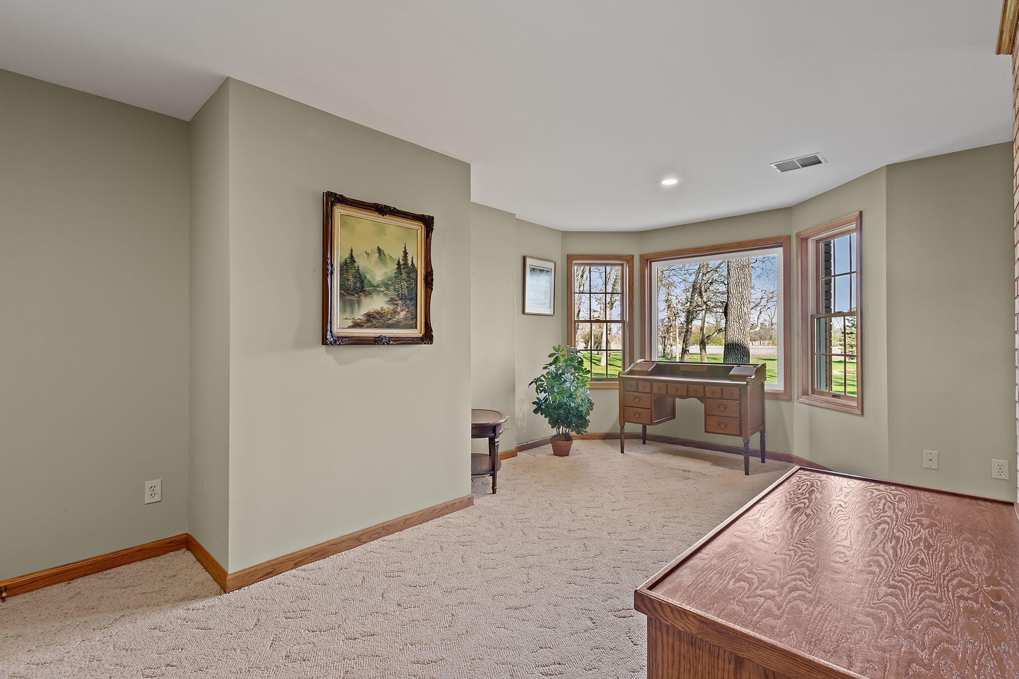6664 Ridgeview Drive