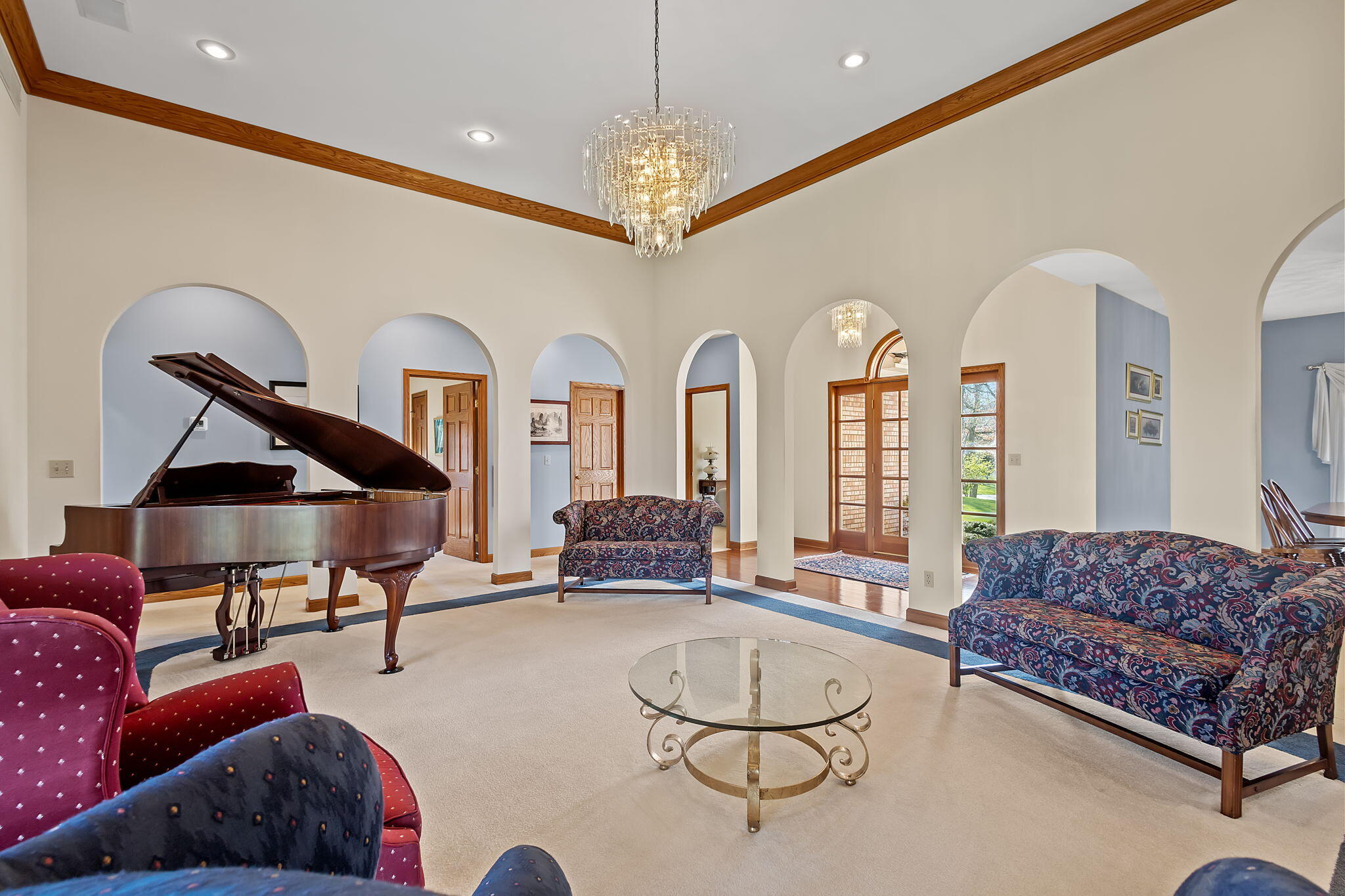 6664 Ridgeview Drive