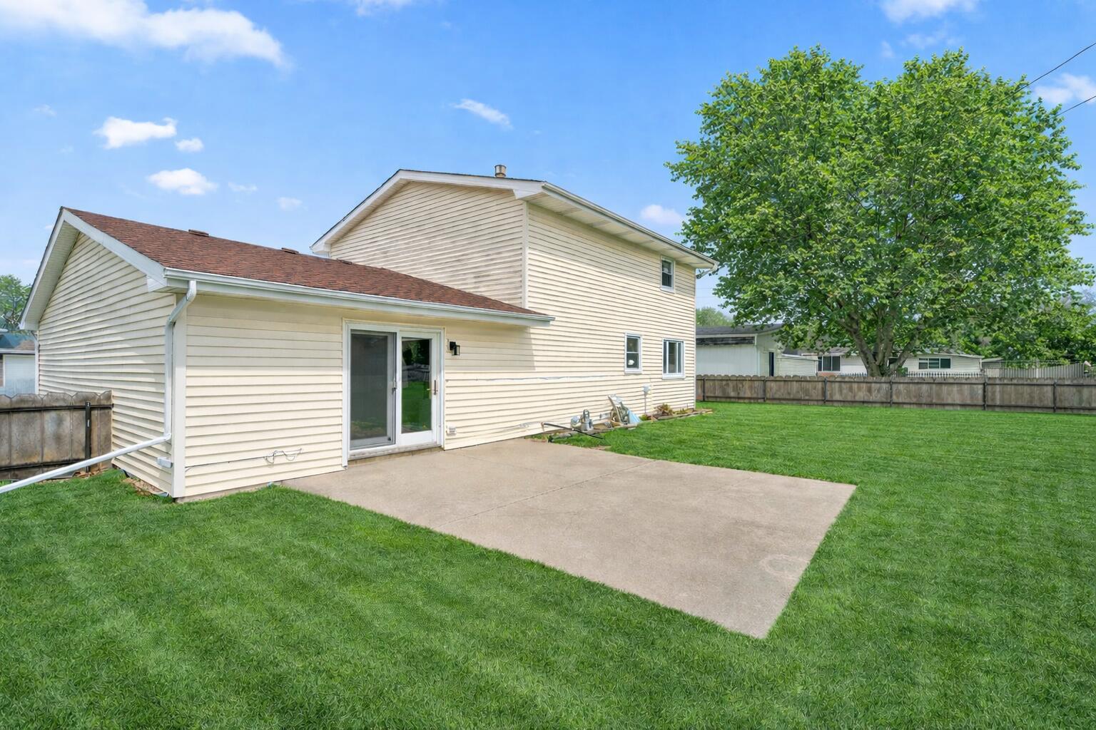 947 Iroquois Drive