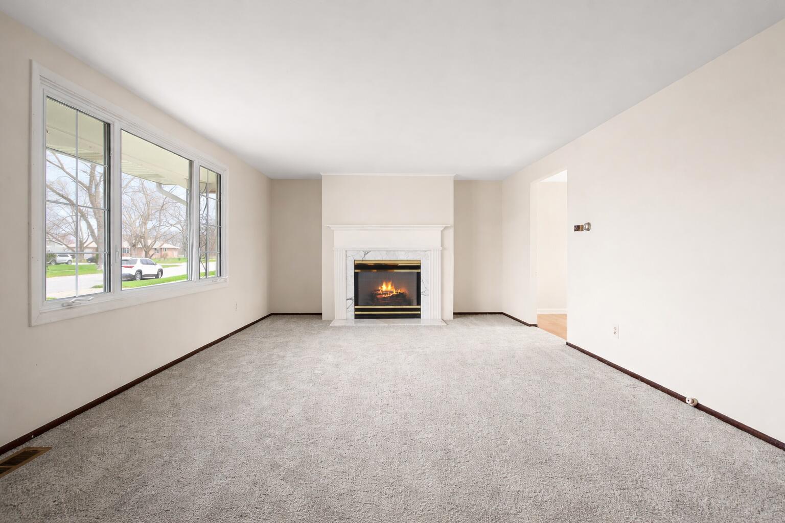 947 Iroquois Drive