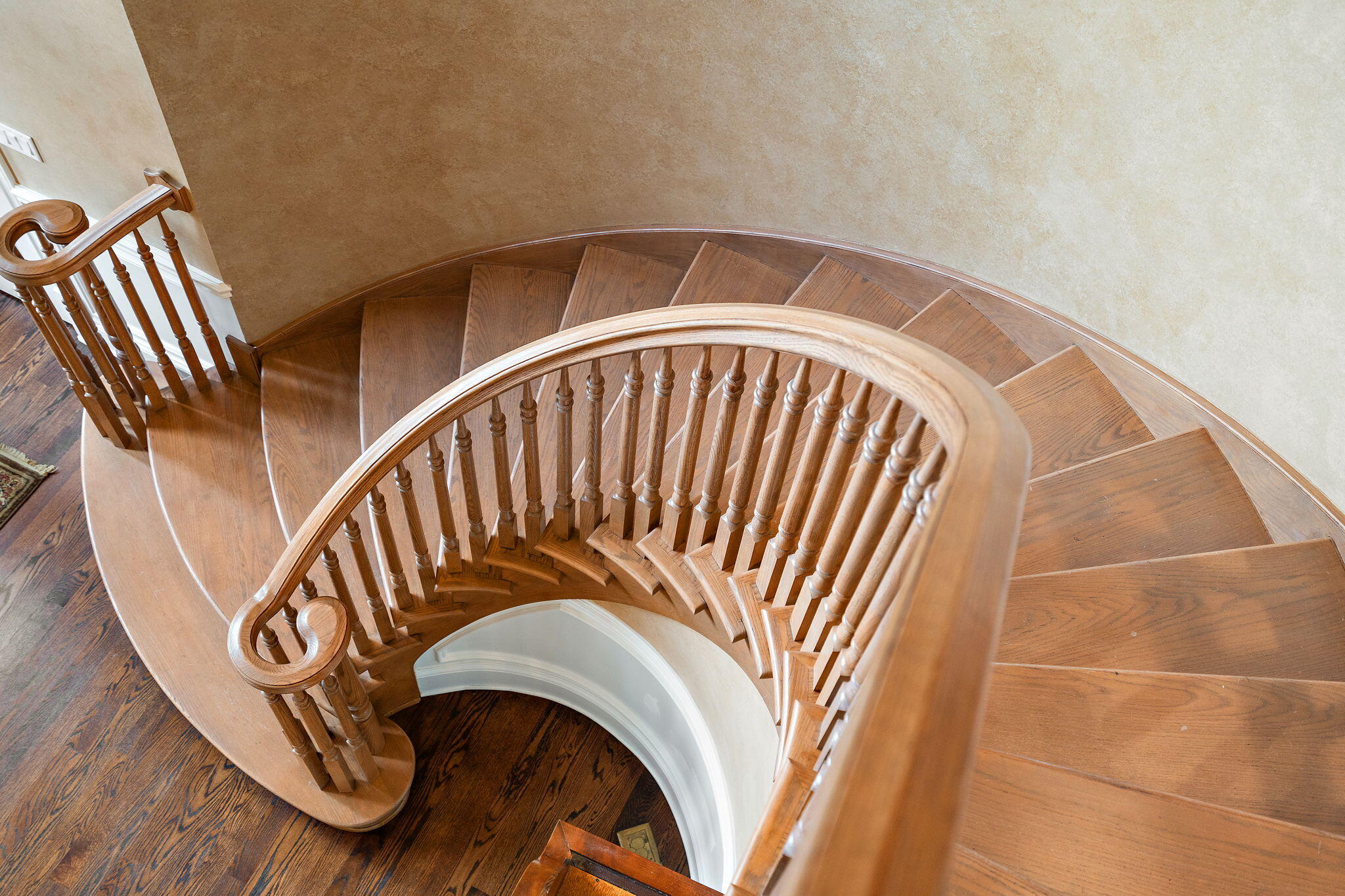 10224 Cherrywood Lane