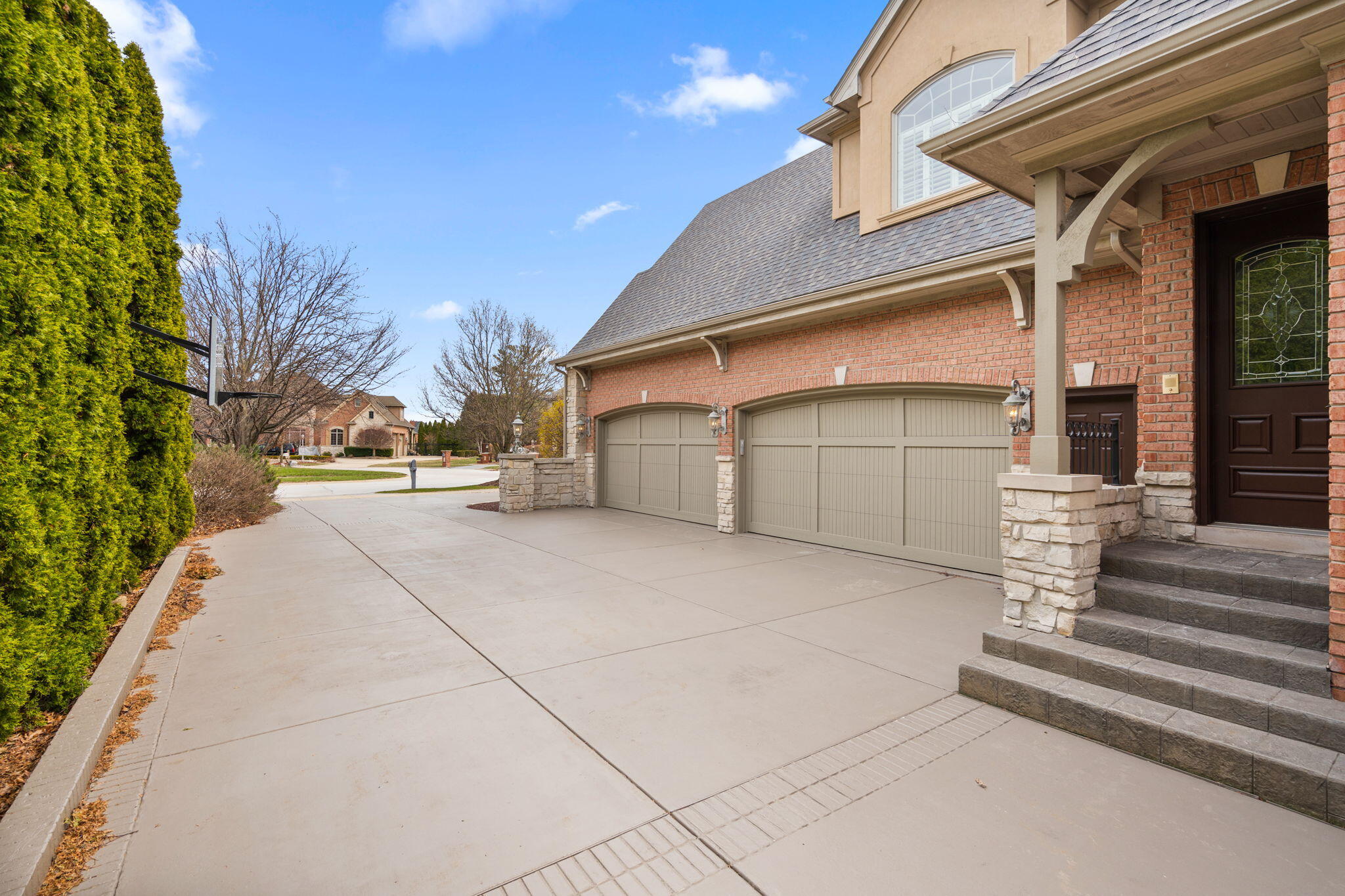 10224 Cherrywood Lane