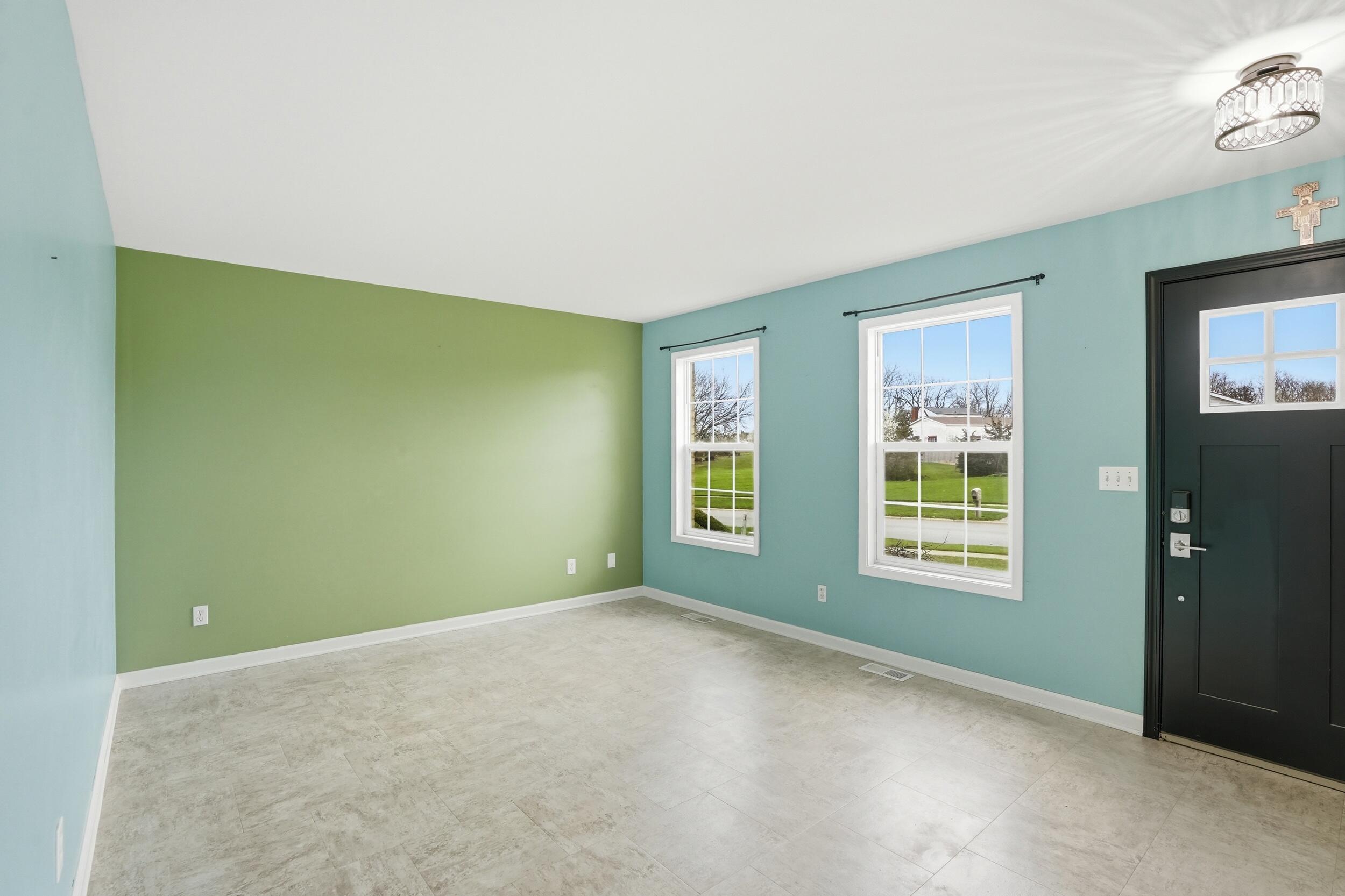 12358 Tippecanoe Place