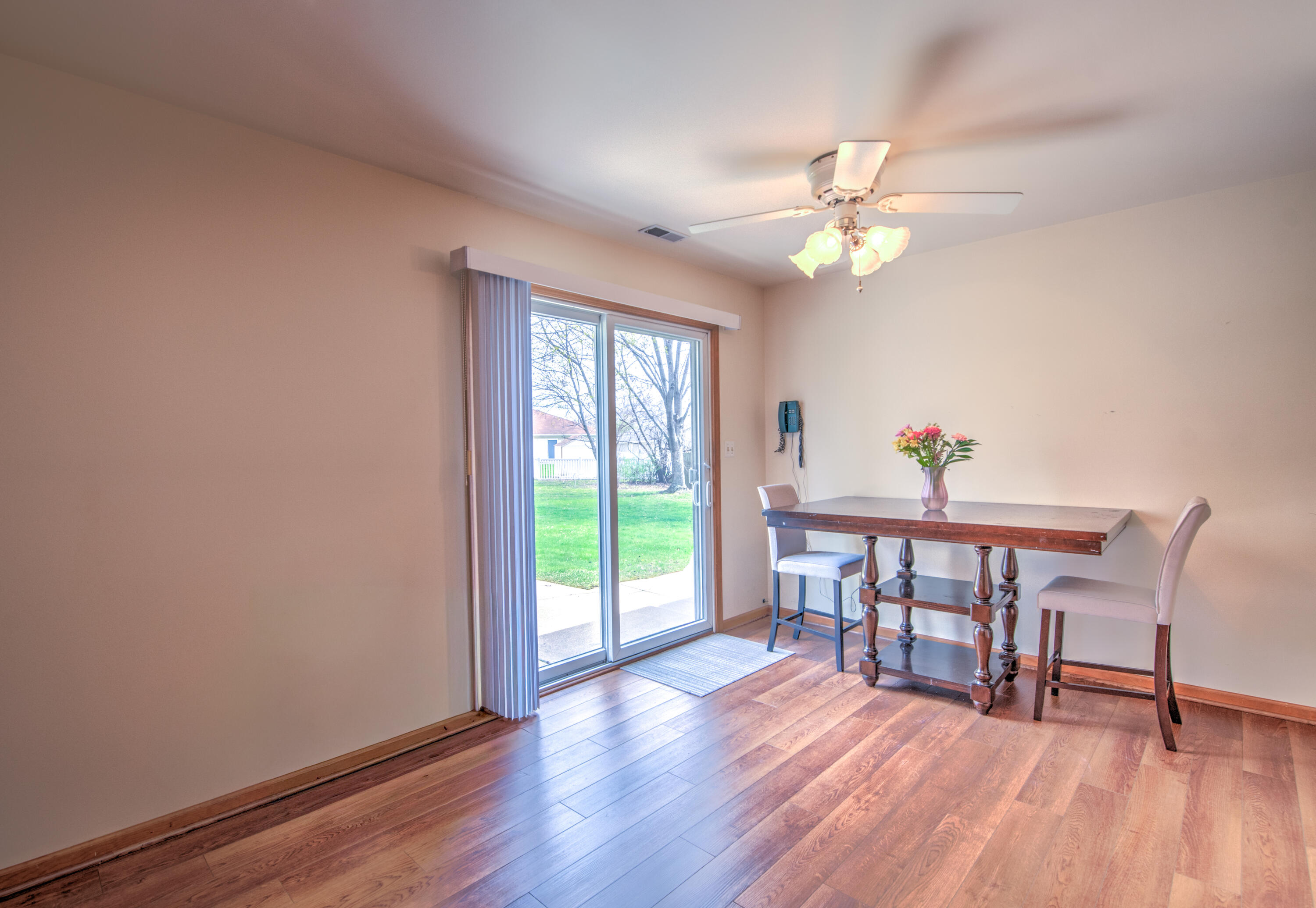 6935 Swan Lane