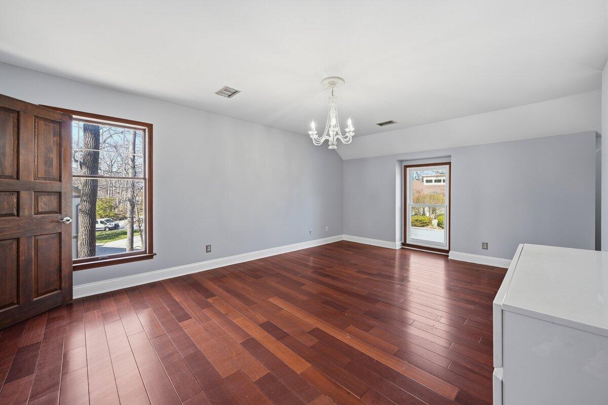 188 Amhurst Place