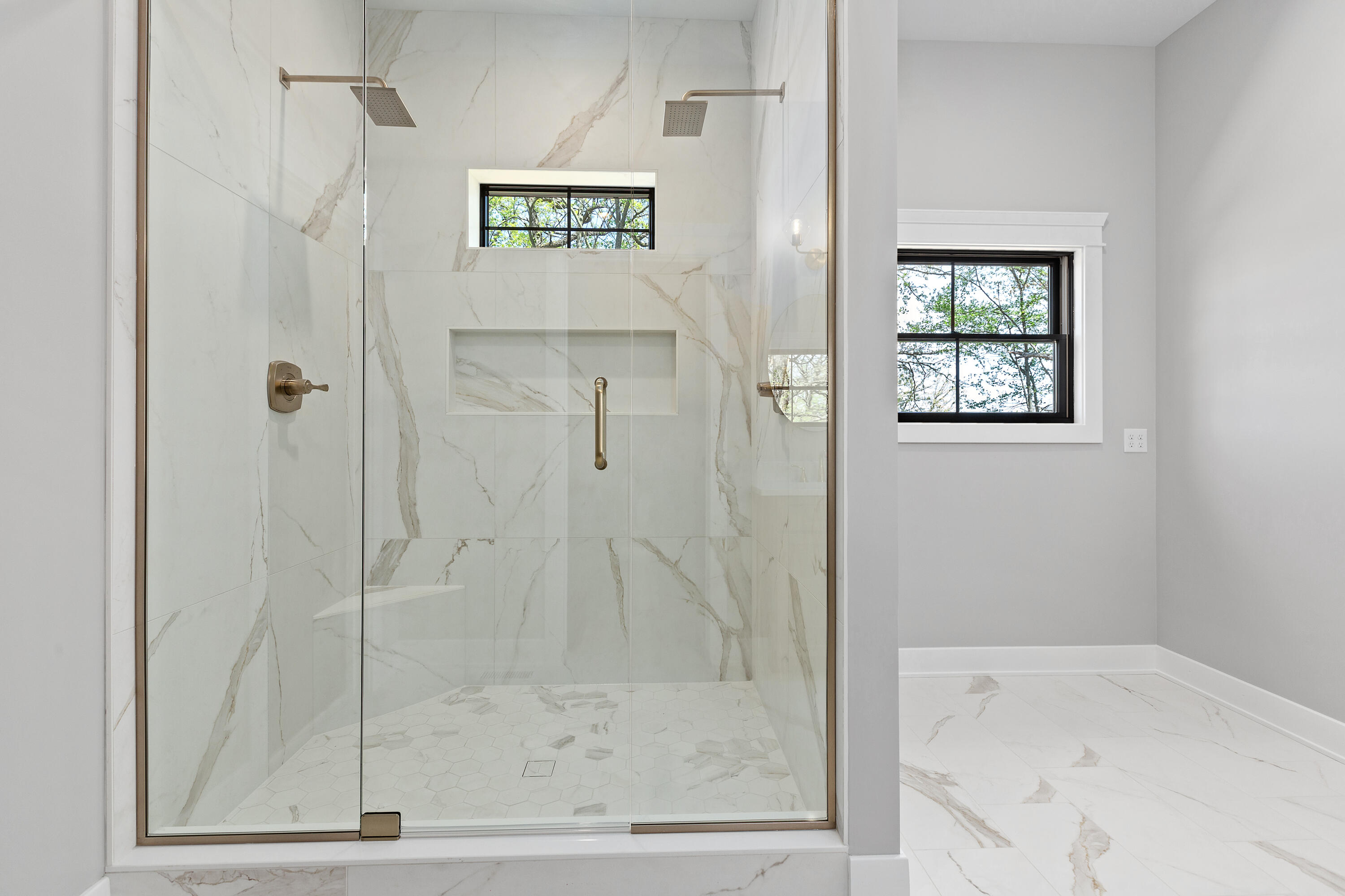 9609 Tall Grass Trail