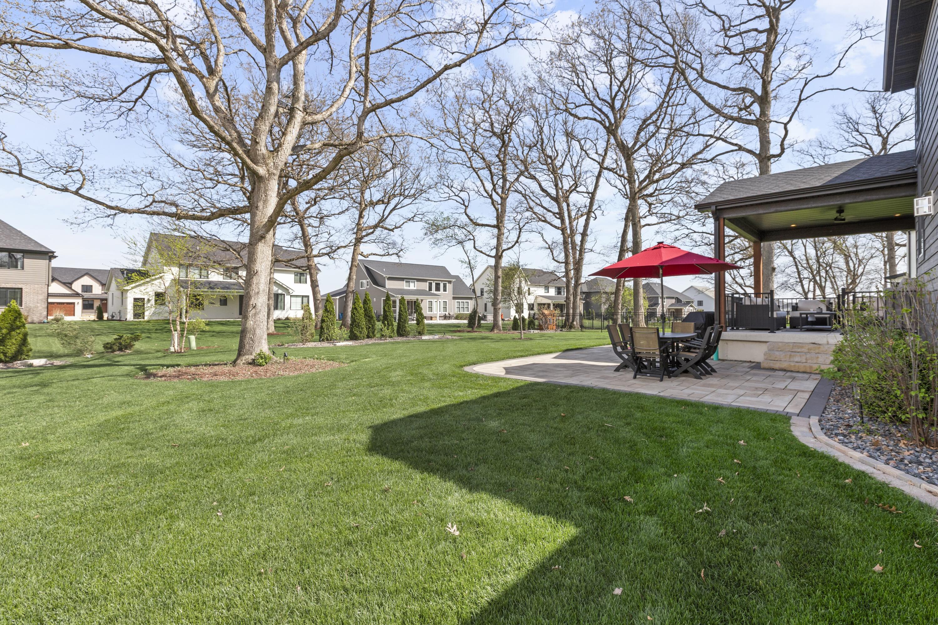 9609 Tall Grass Trail