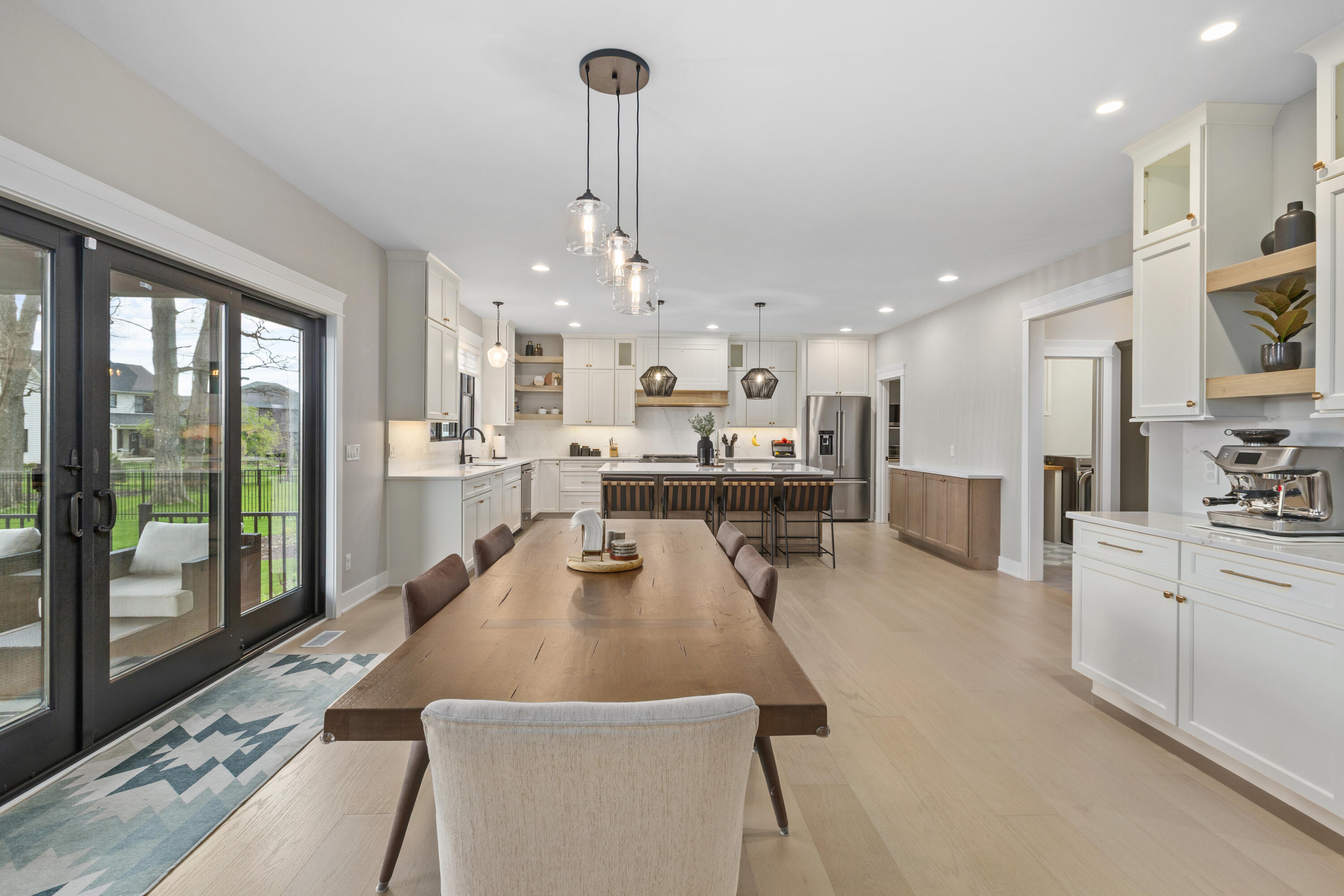 9609 Tall Grass Trail