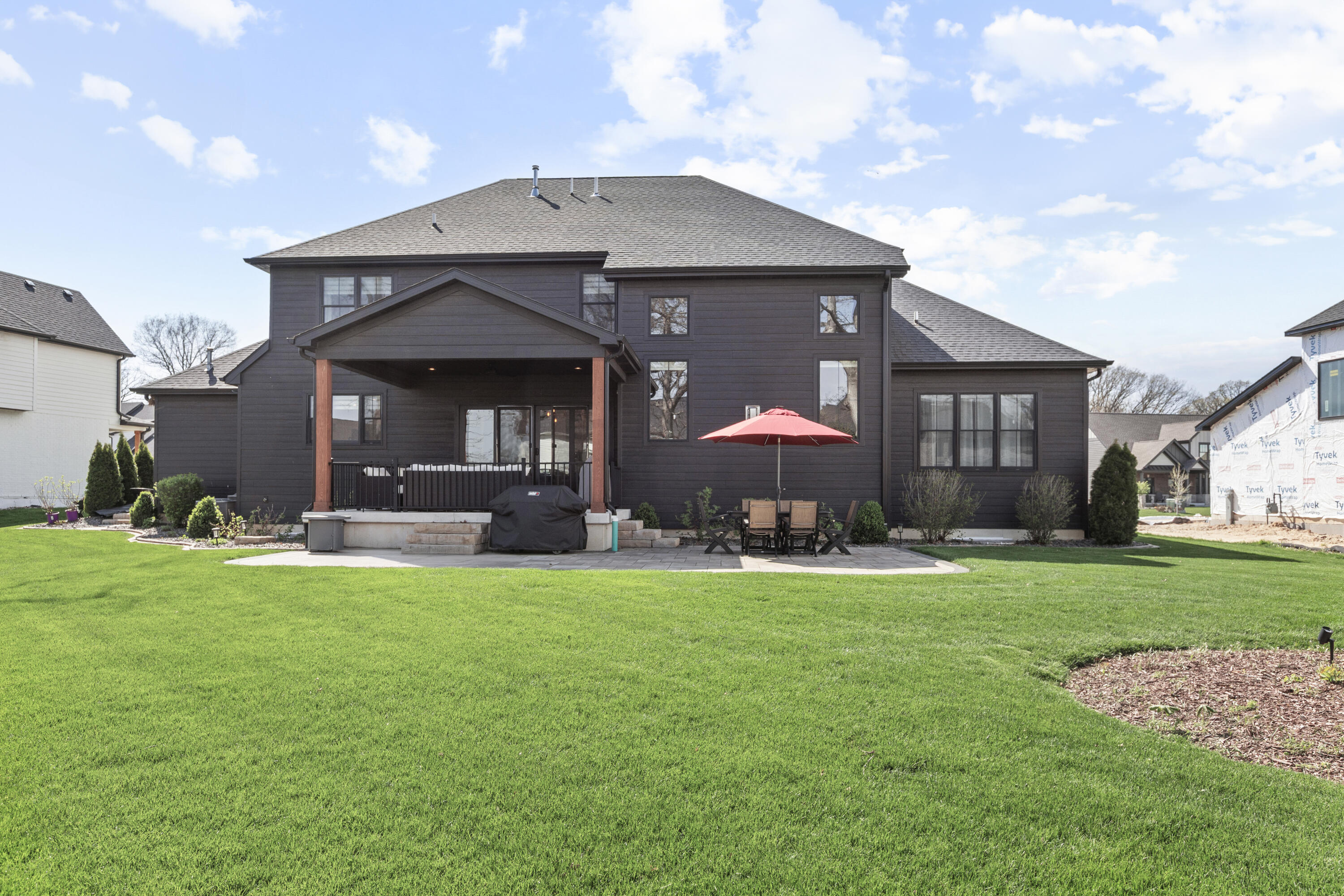 9609 Tall Grass Trail