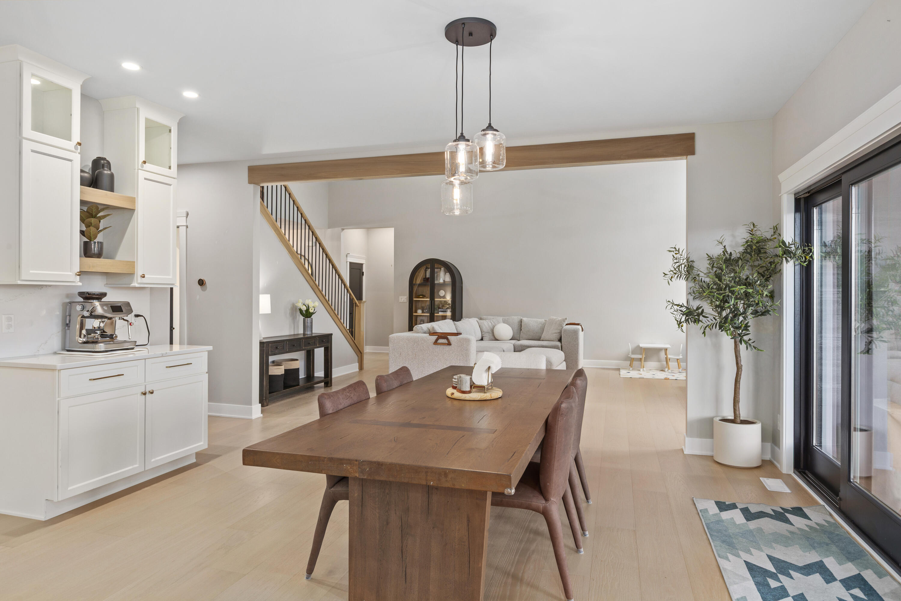 9609 Tall Grass Trail