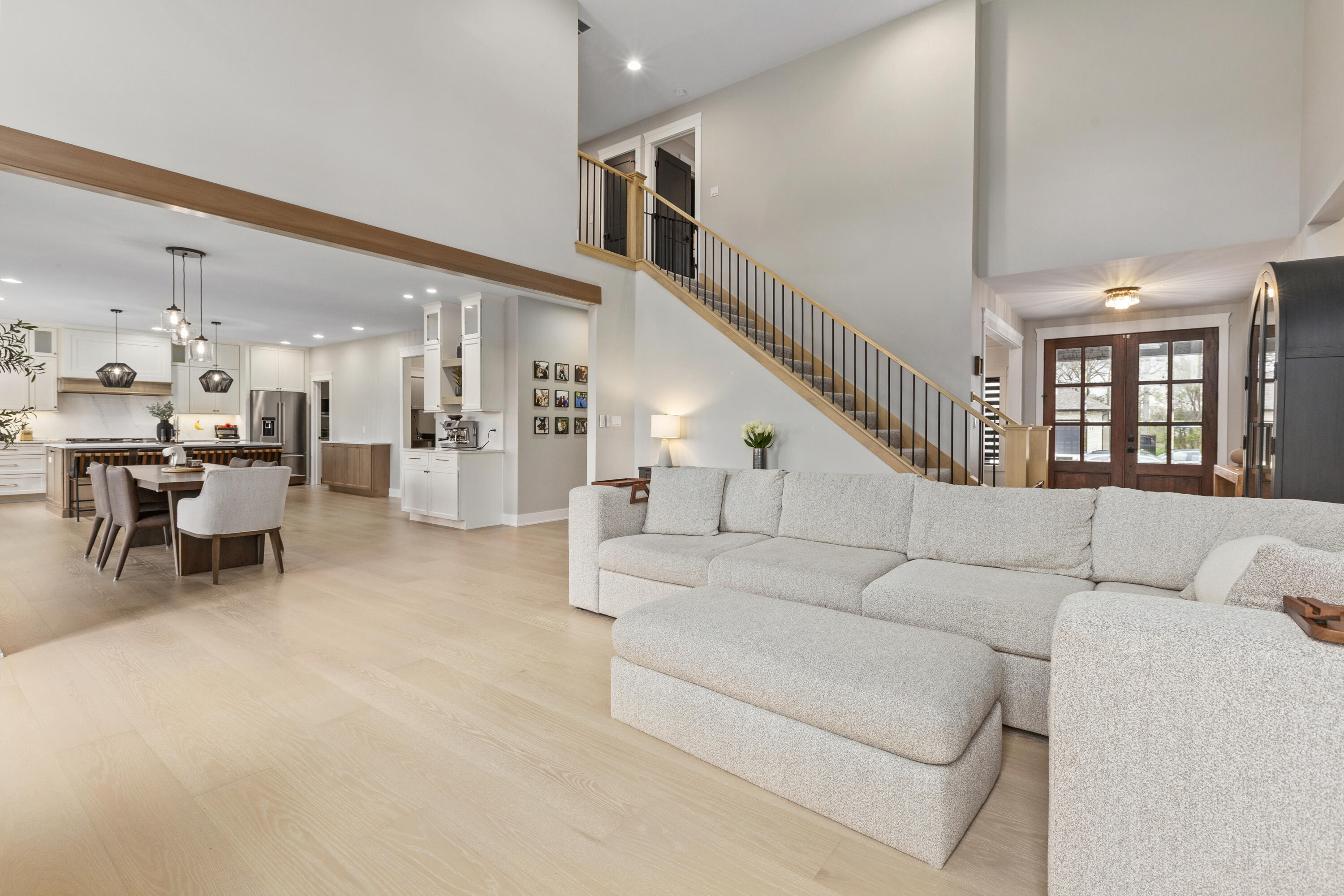 9609 Tall Grass Trail