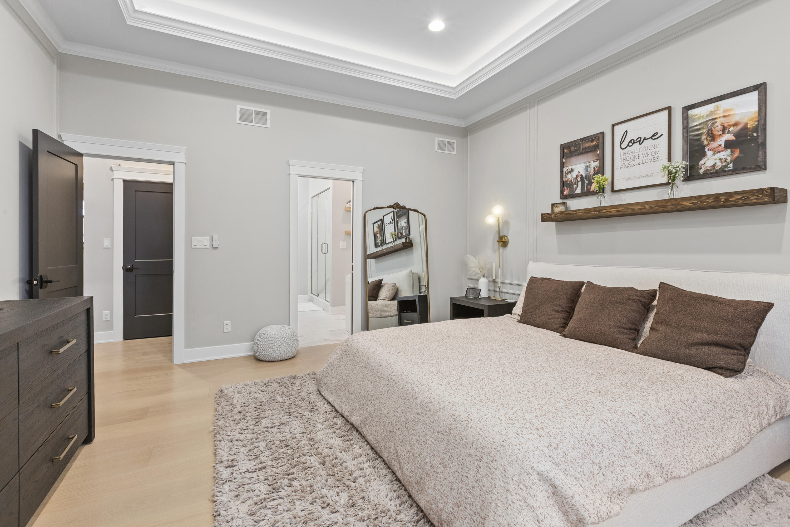 9609 Tall Grass Trail