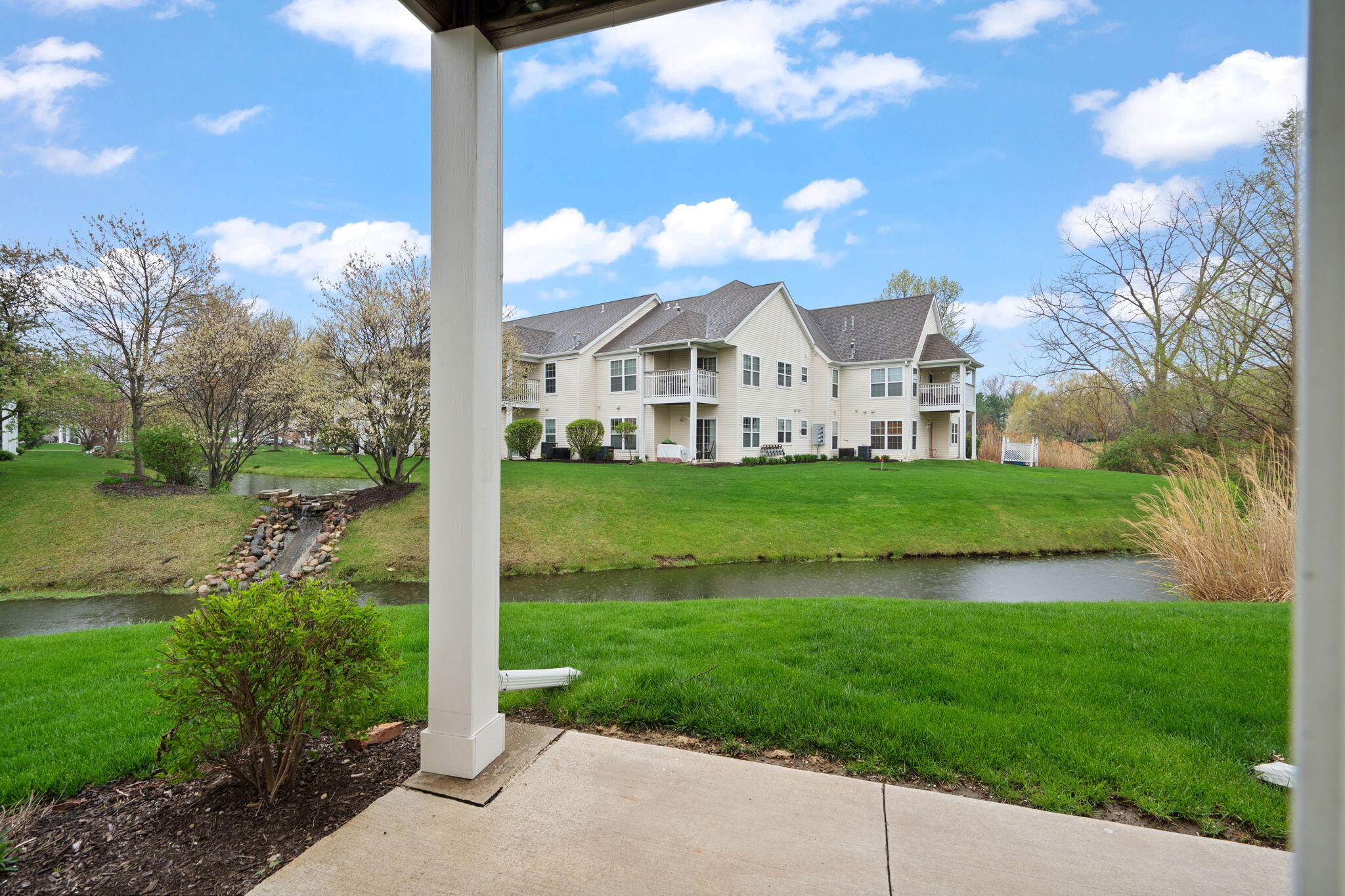 955 Misty Glen Drive