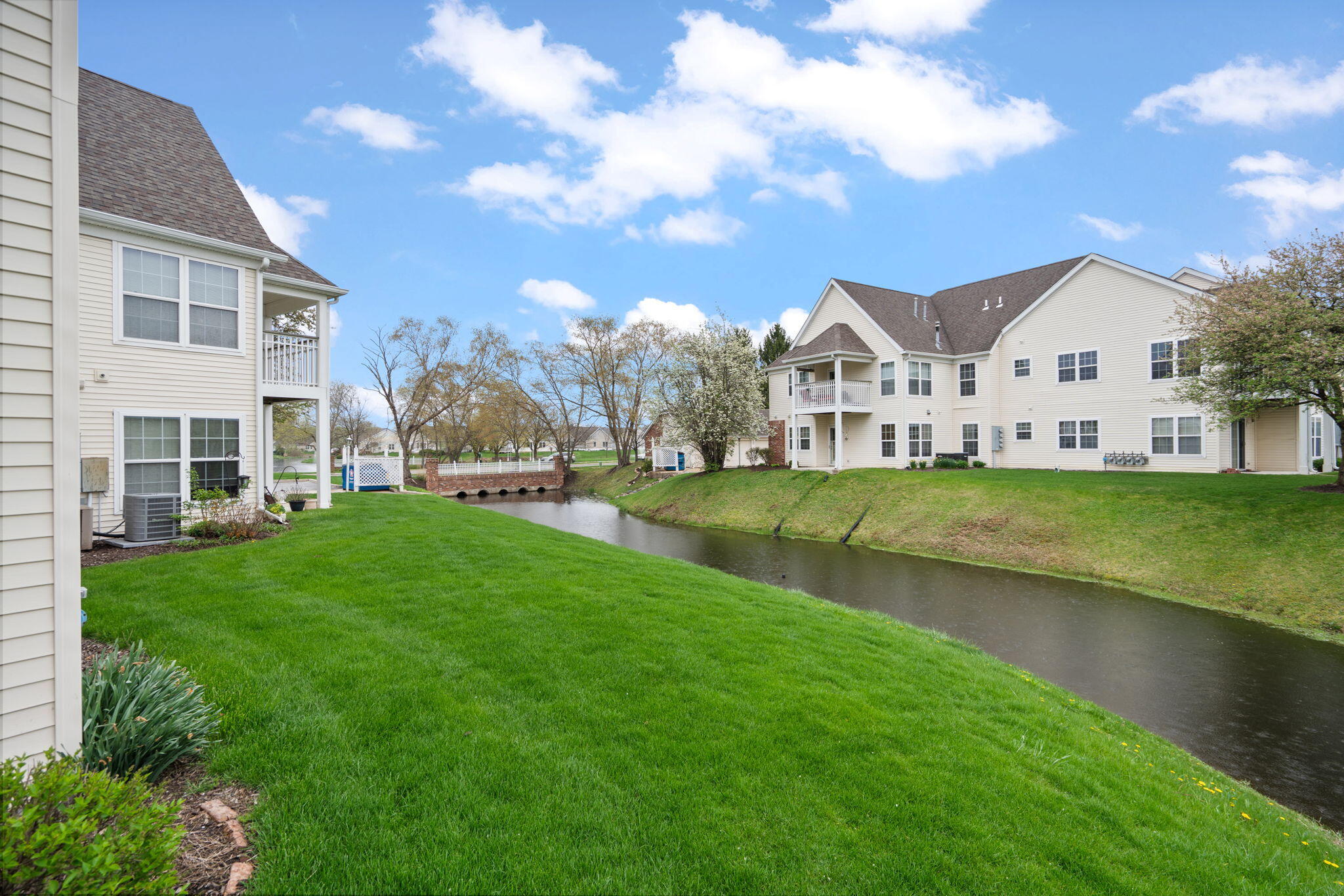 955 Misty Glen Drive