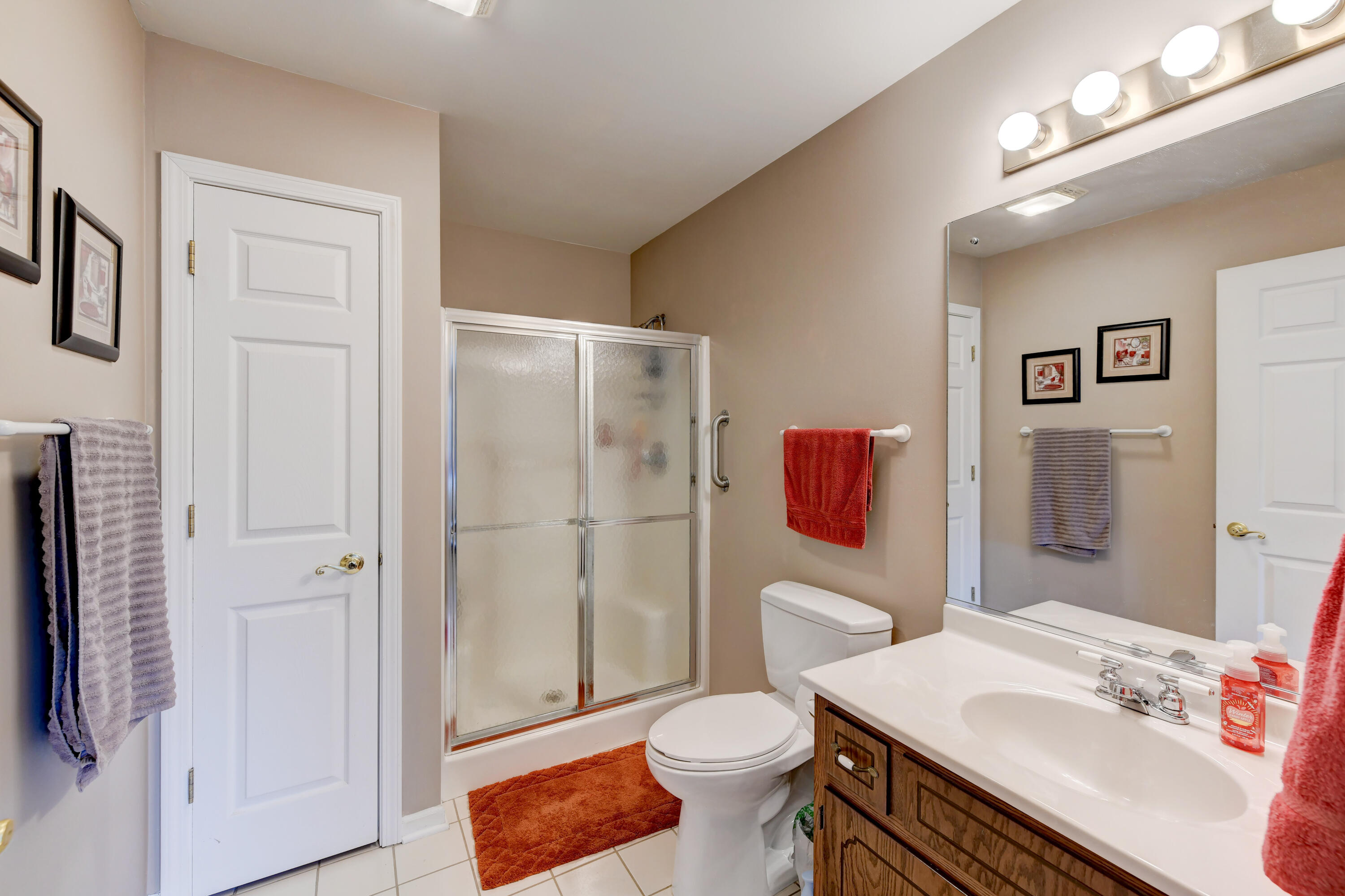 1315 Woodhollow Court