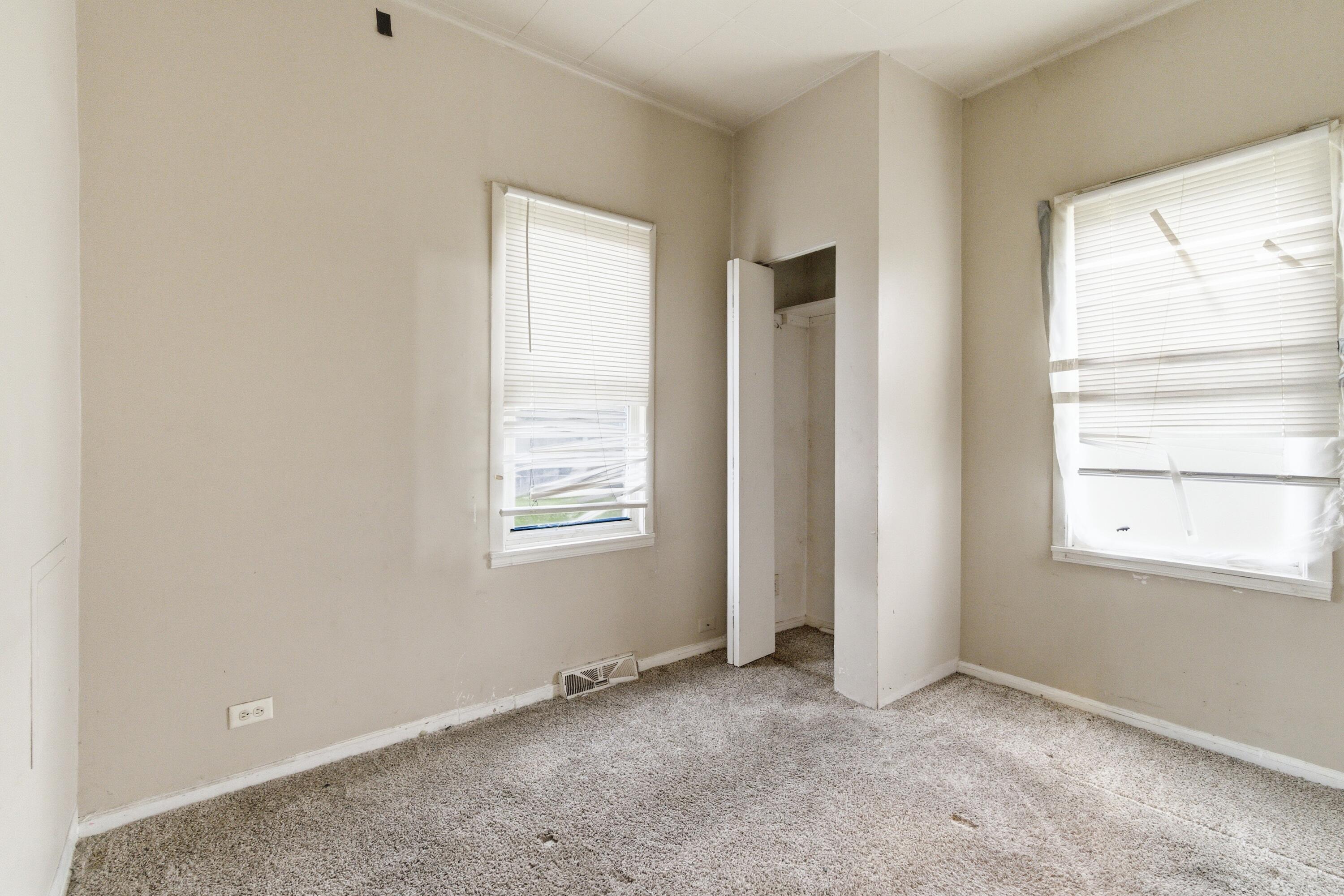 3643 Carolina Street