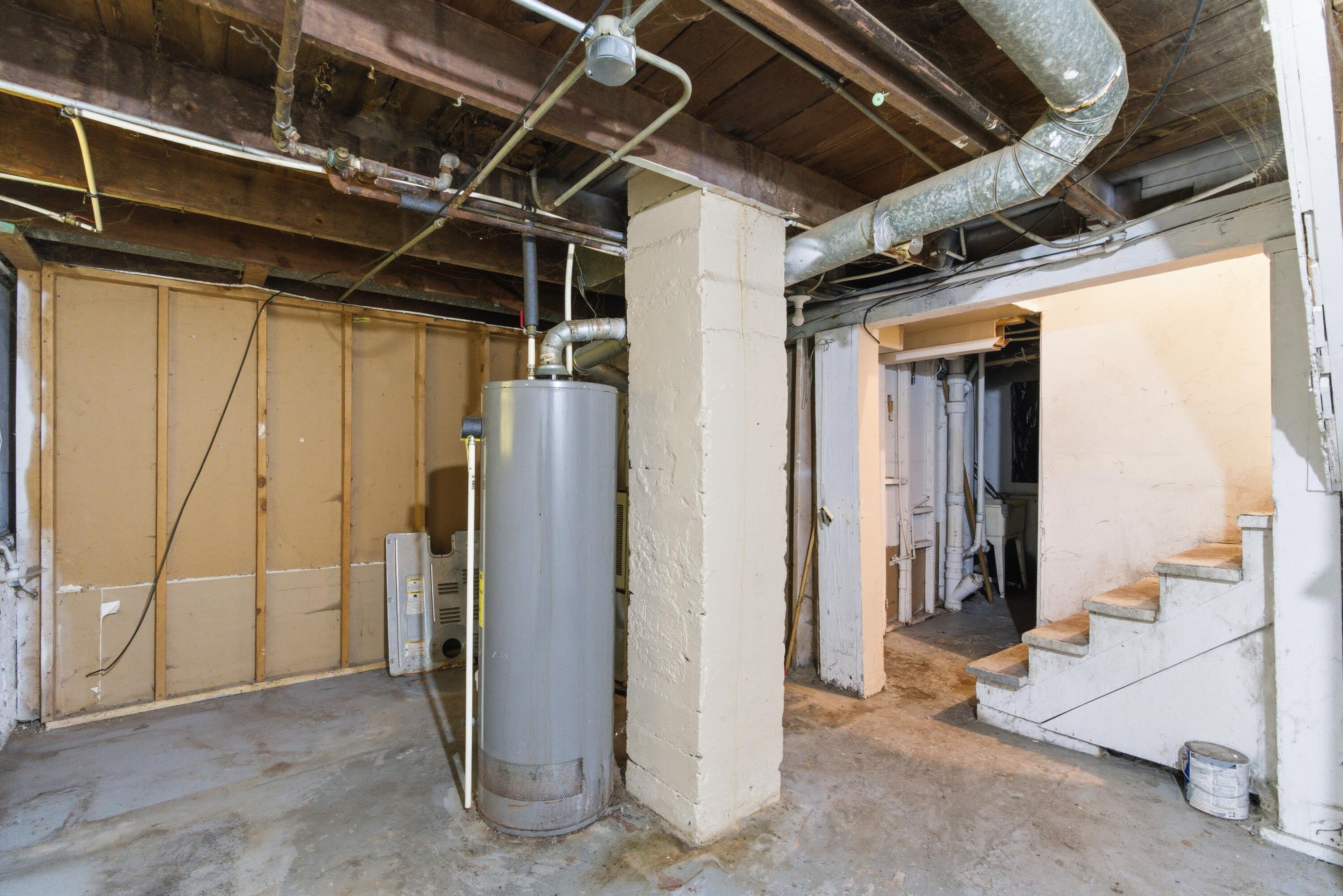 3643 Carolina Street