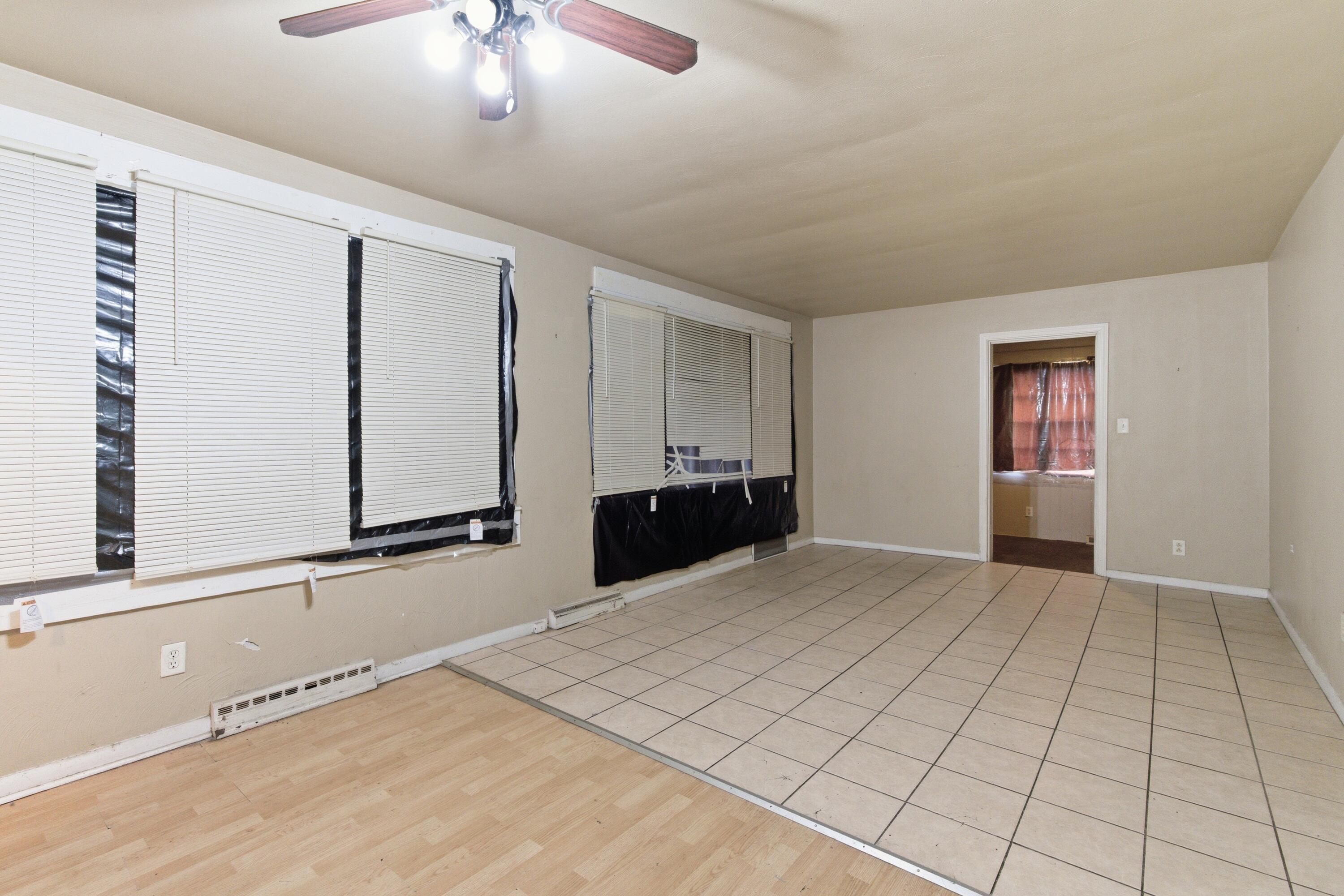 3643 Carolina Street