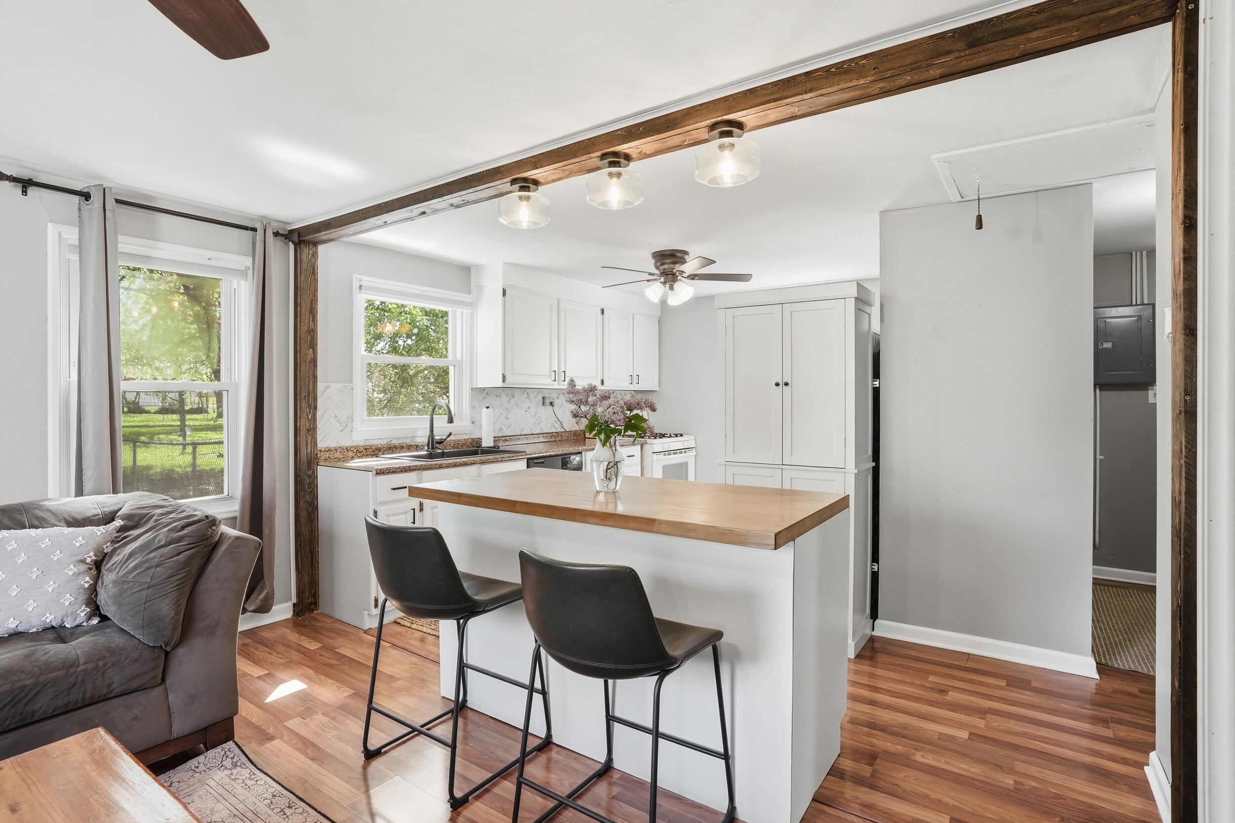 8236 Ellsworth Place