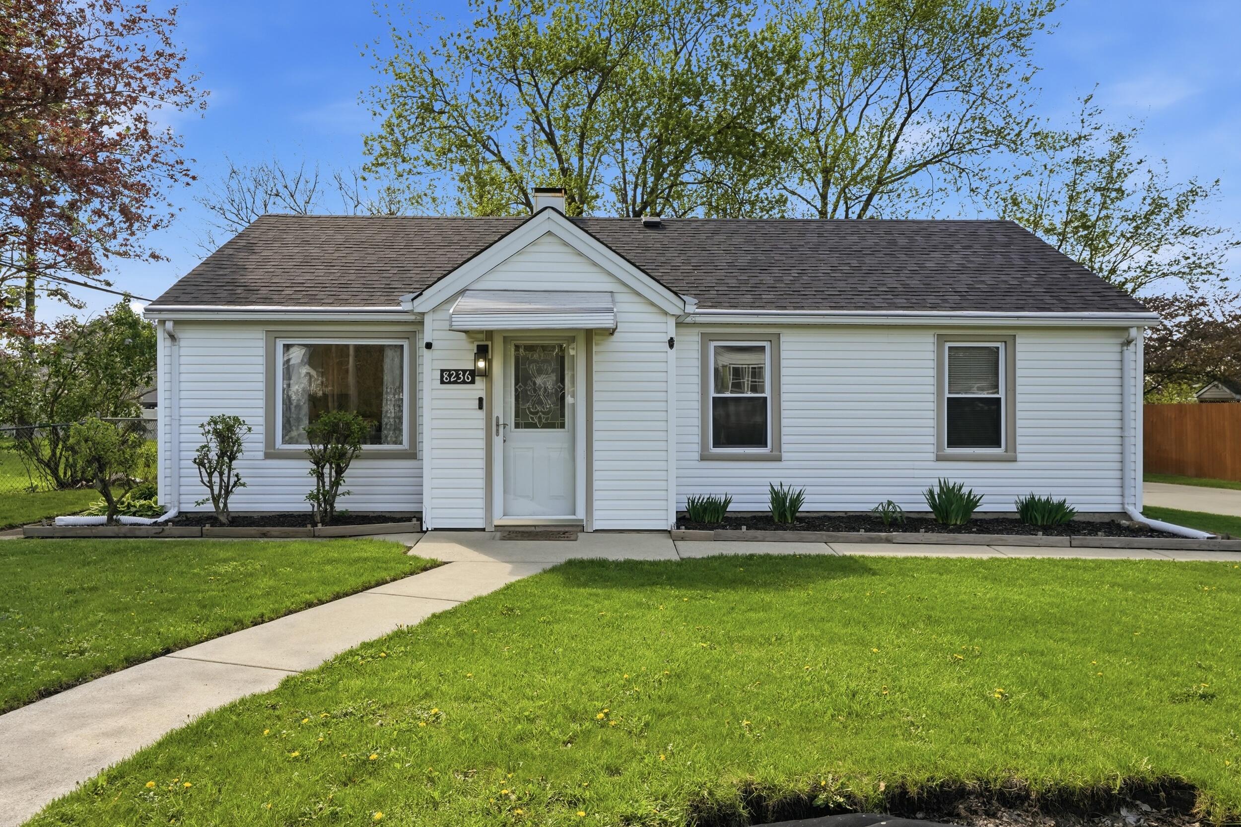 8236 Ellsworth Place