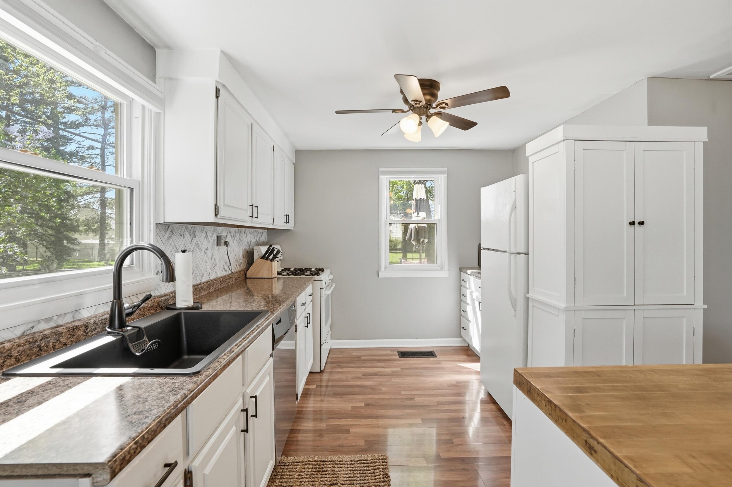 8236 Ellsworth Place