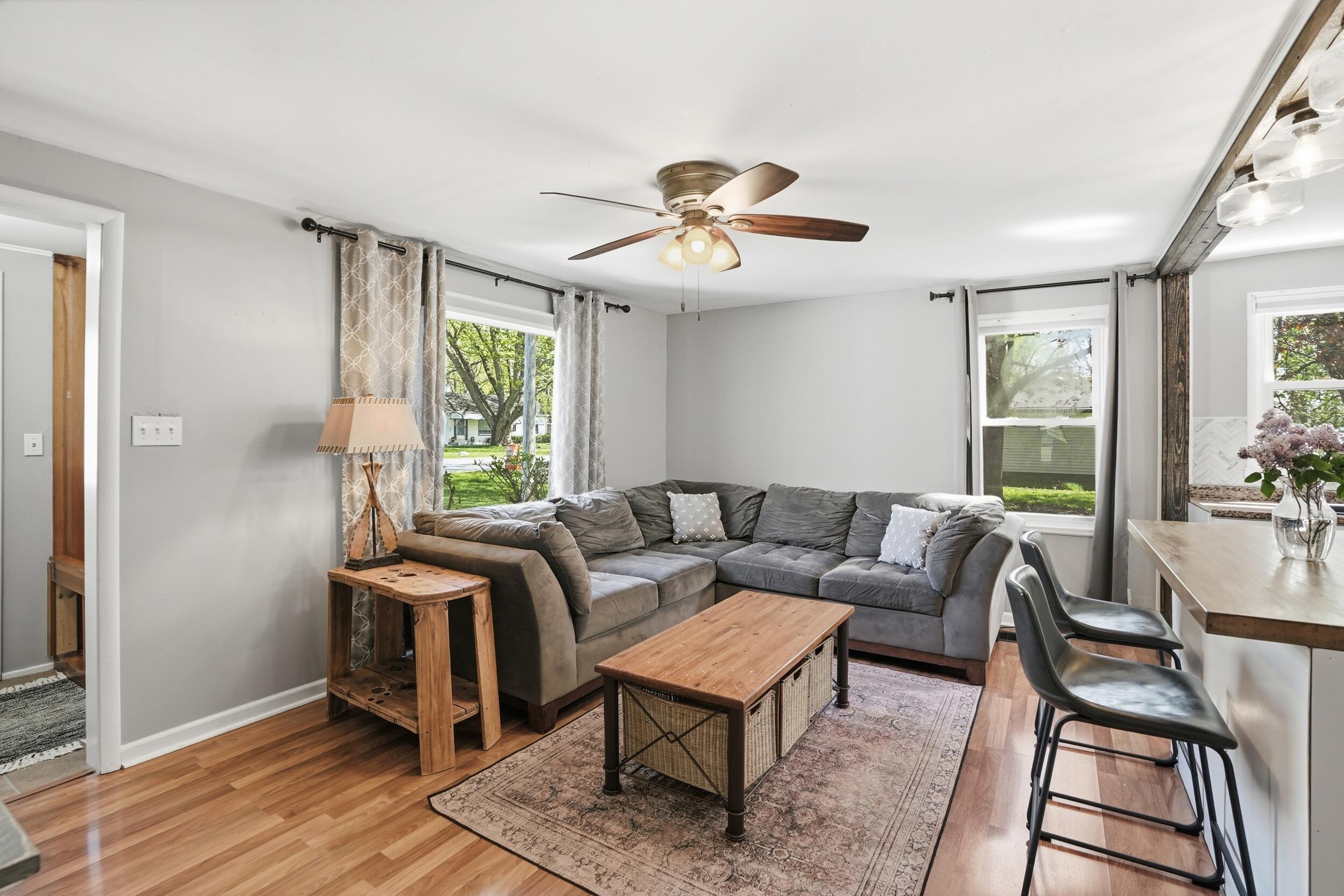 8236 Ellsworth Place