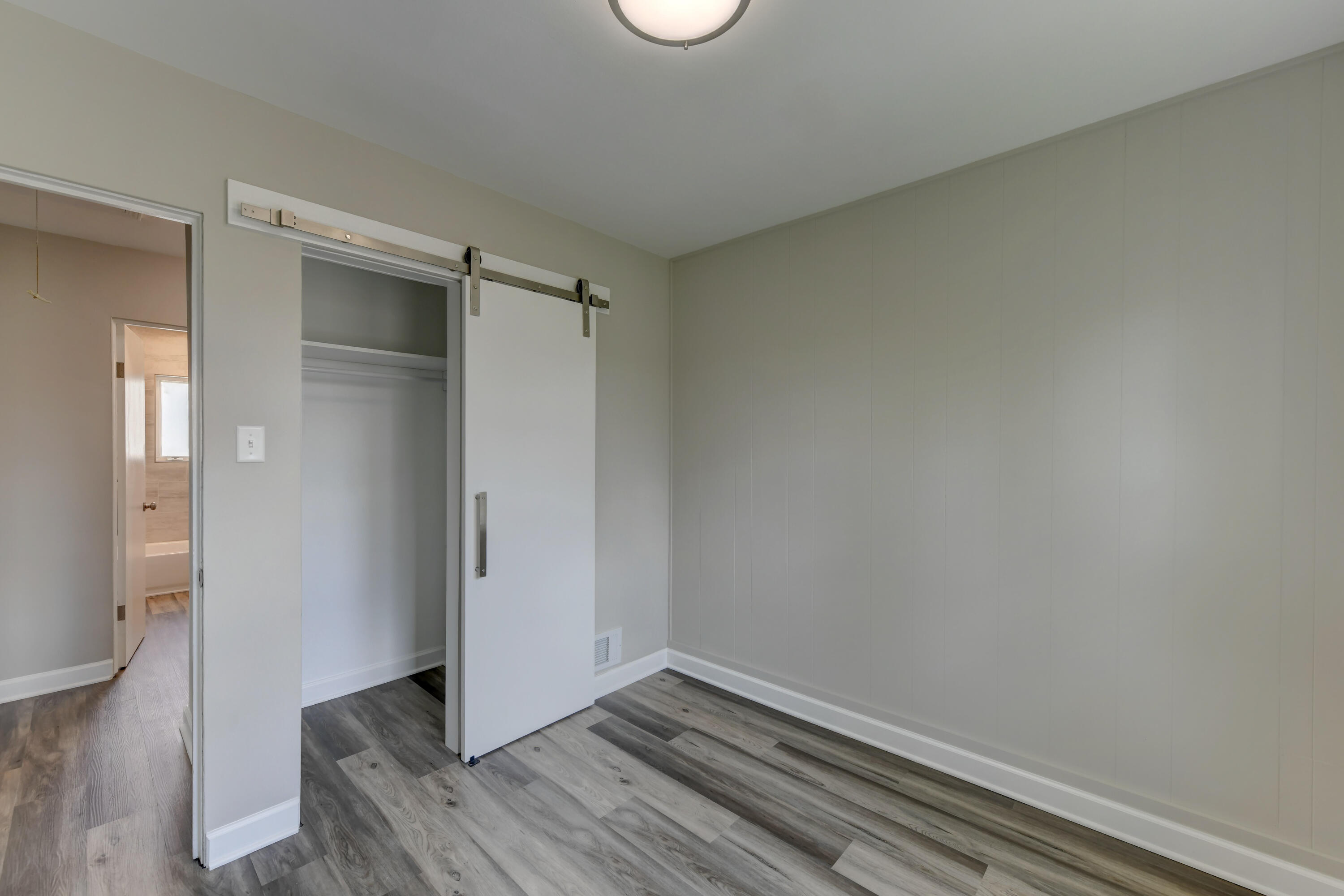 6926 Alexander Avenue