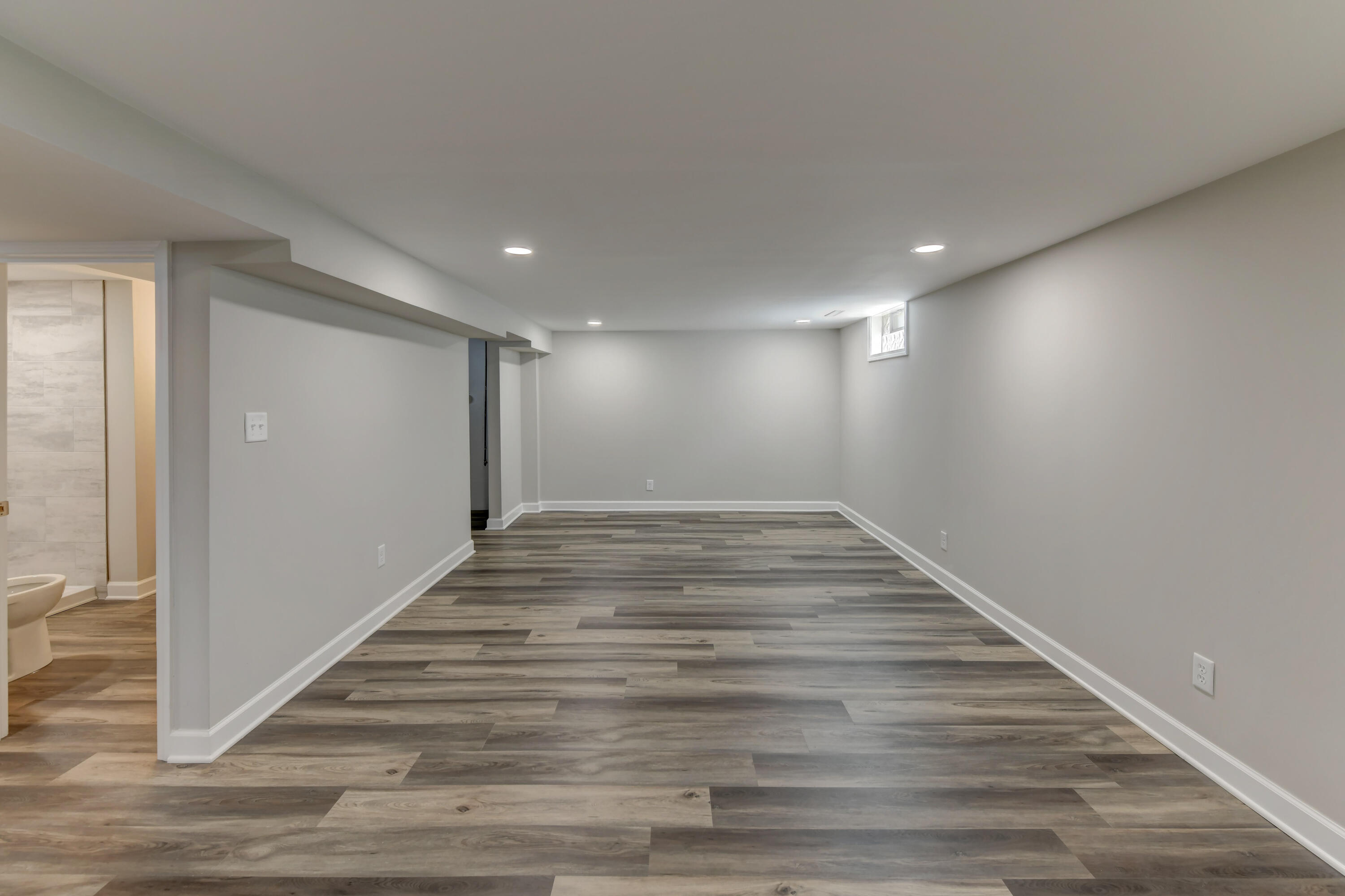 6926 Alexander Avenue