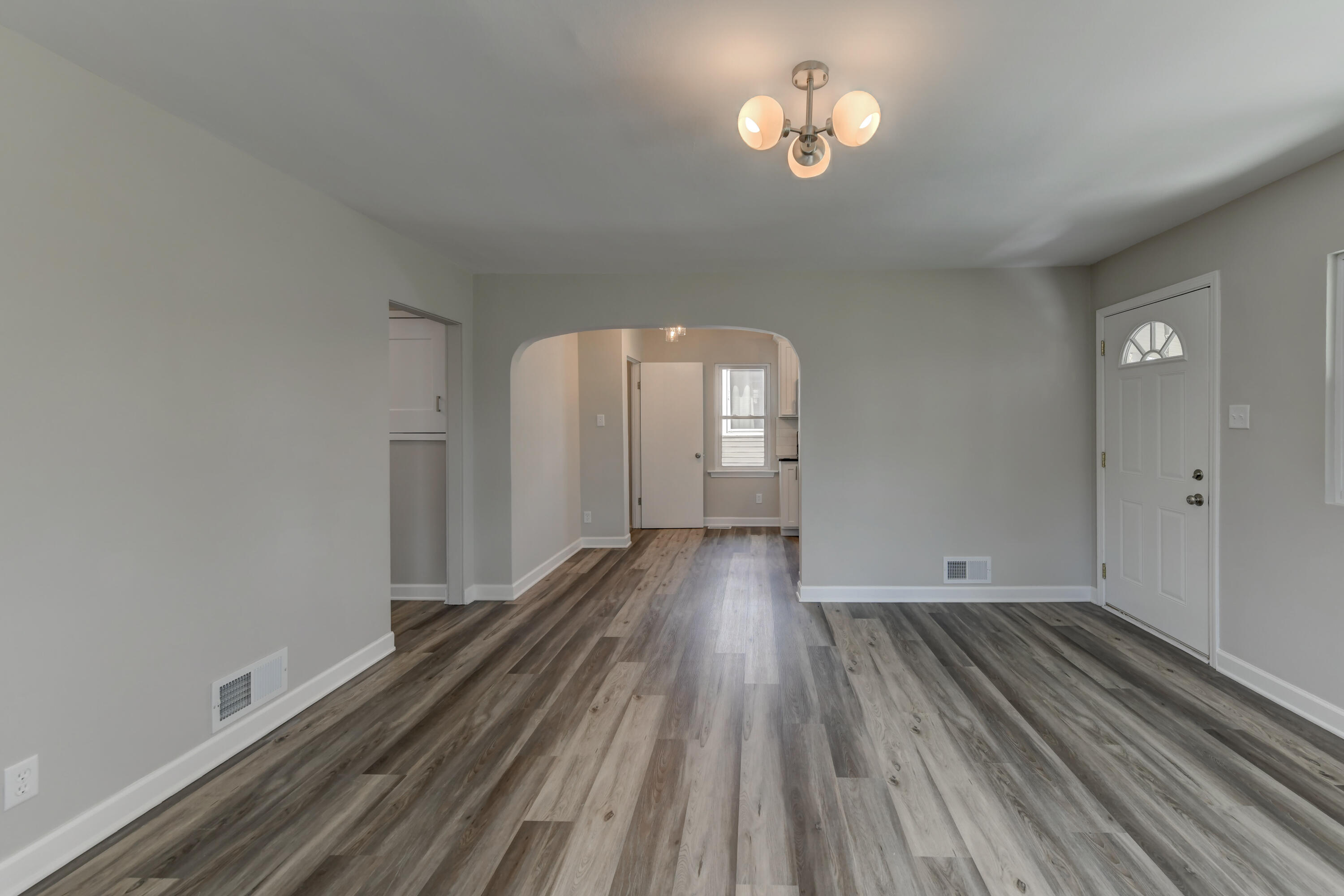 6926 Alexander Avenue