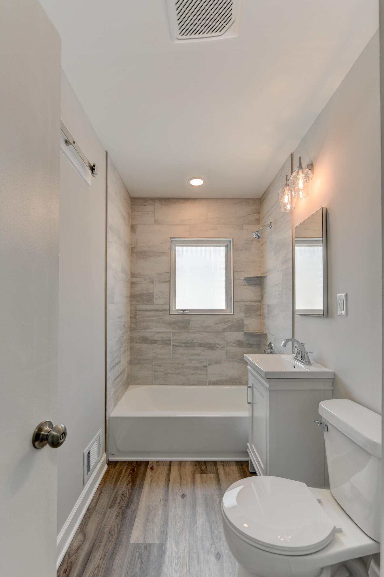 6926 Alexander Avenue