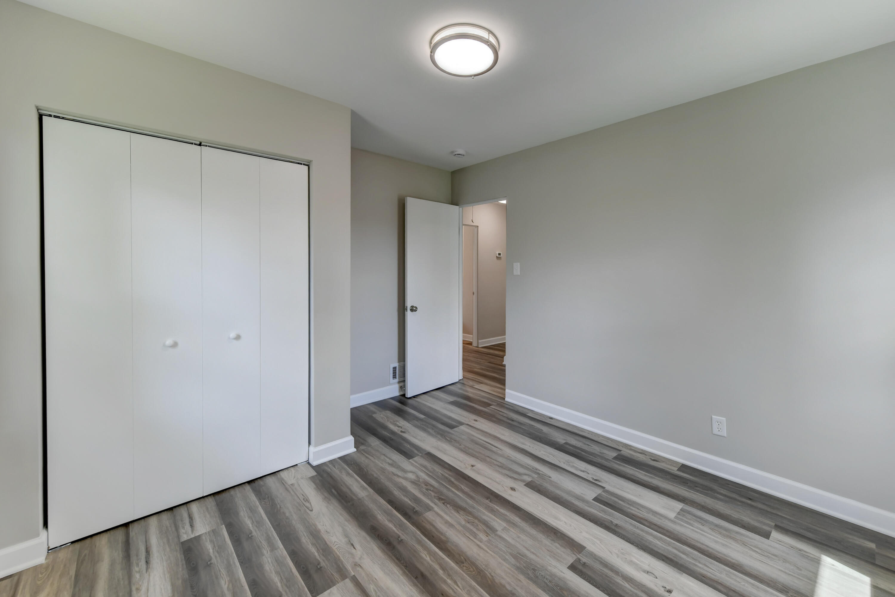 6926 Alexander Avenue