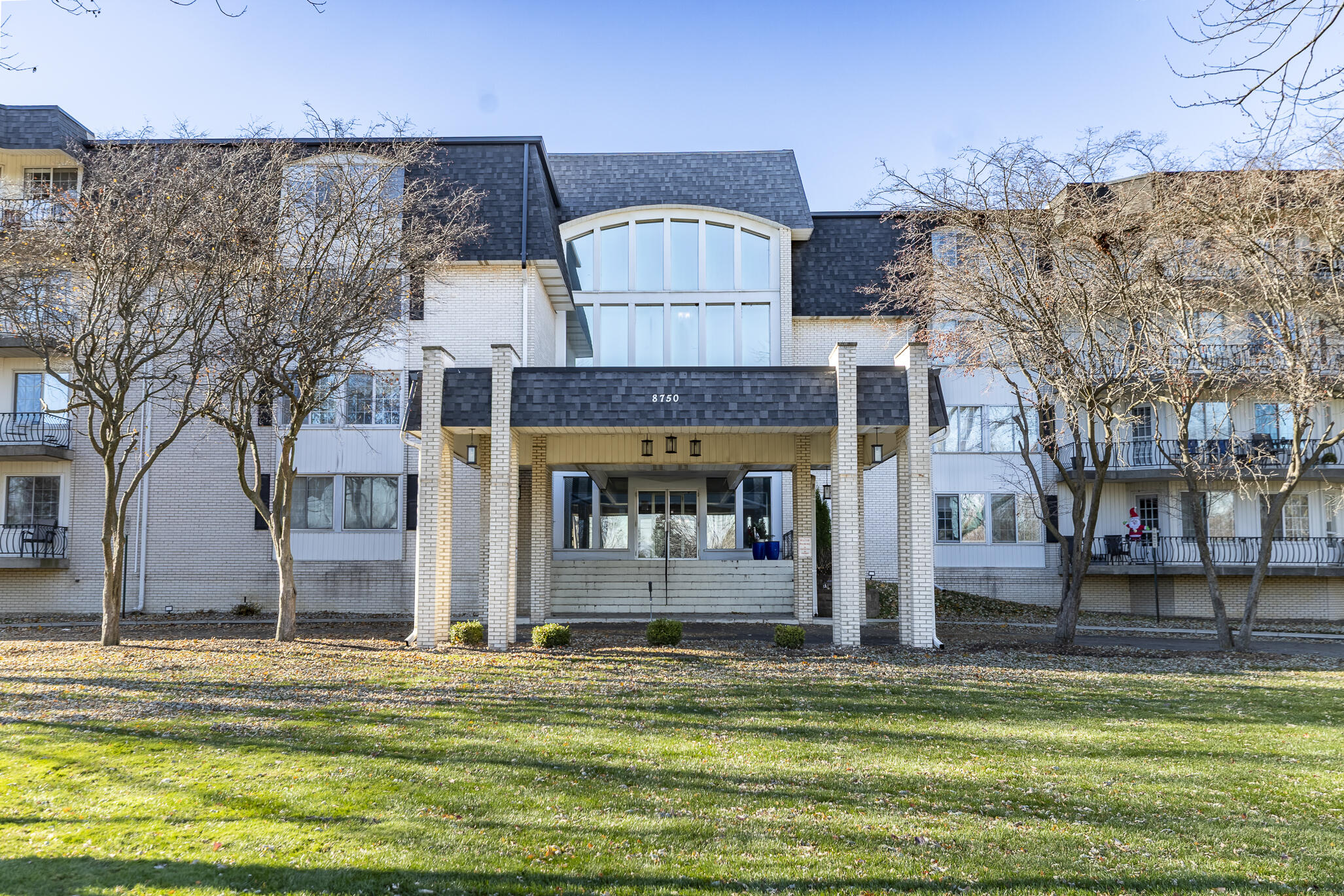 8750 Harrison Avenue Unit: 211