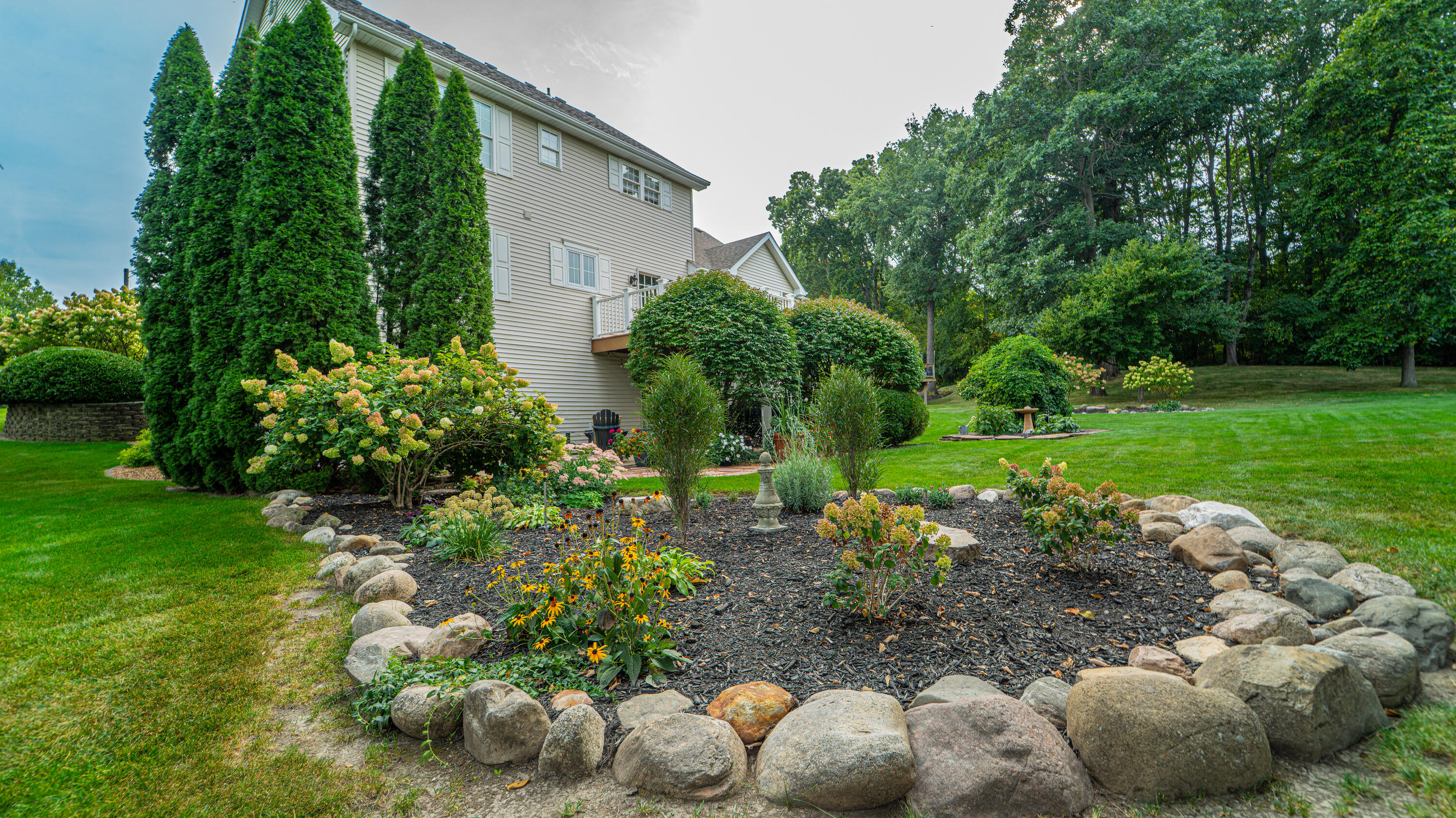 1205 Waterside Lane