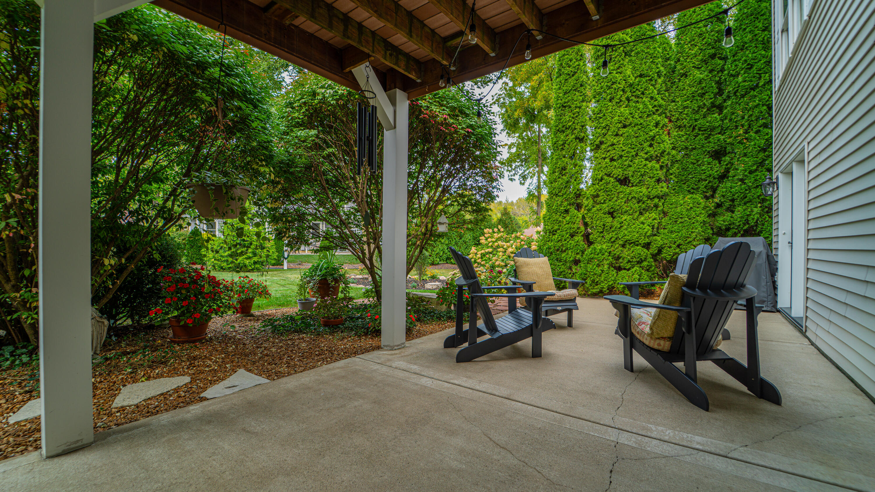 1205 Waterside Lane