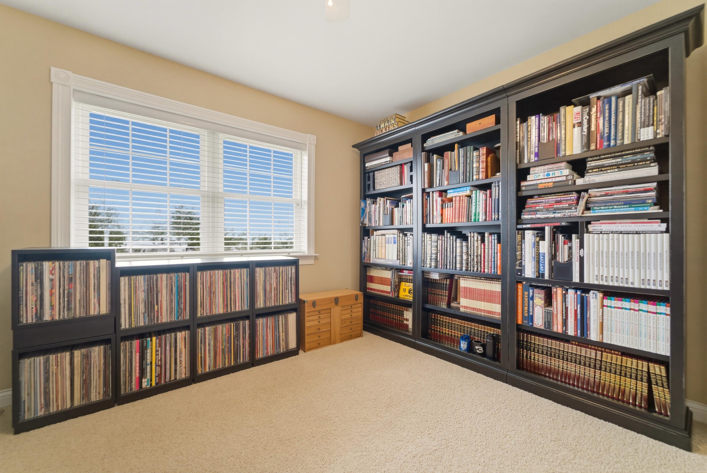 1205 Waterside Lane
