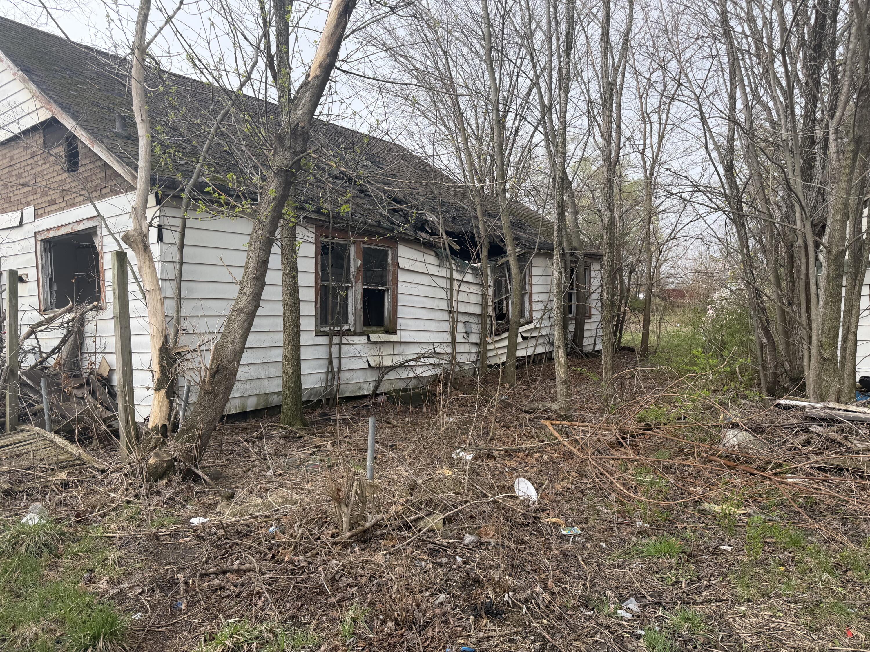 4855 Massachusetts Street