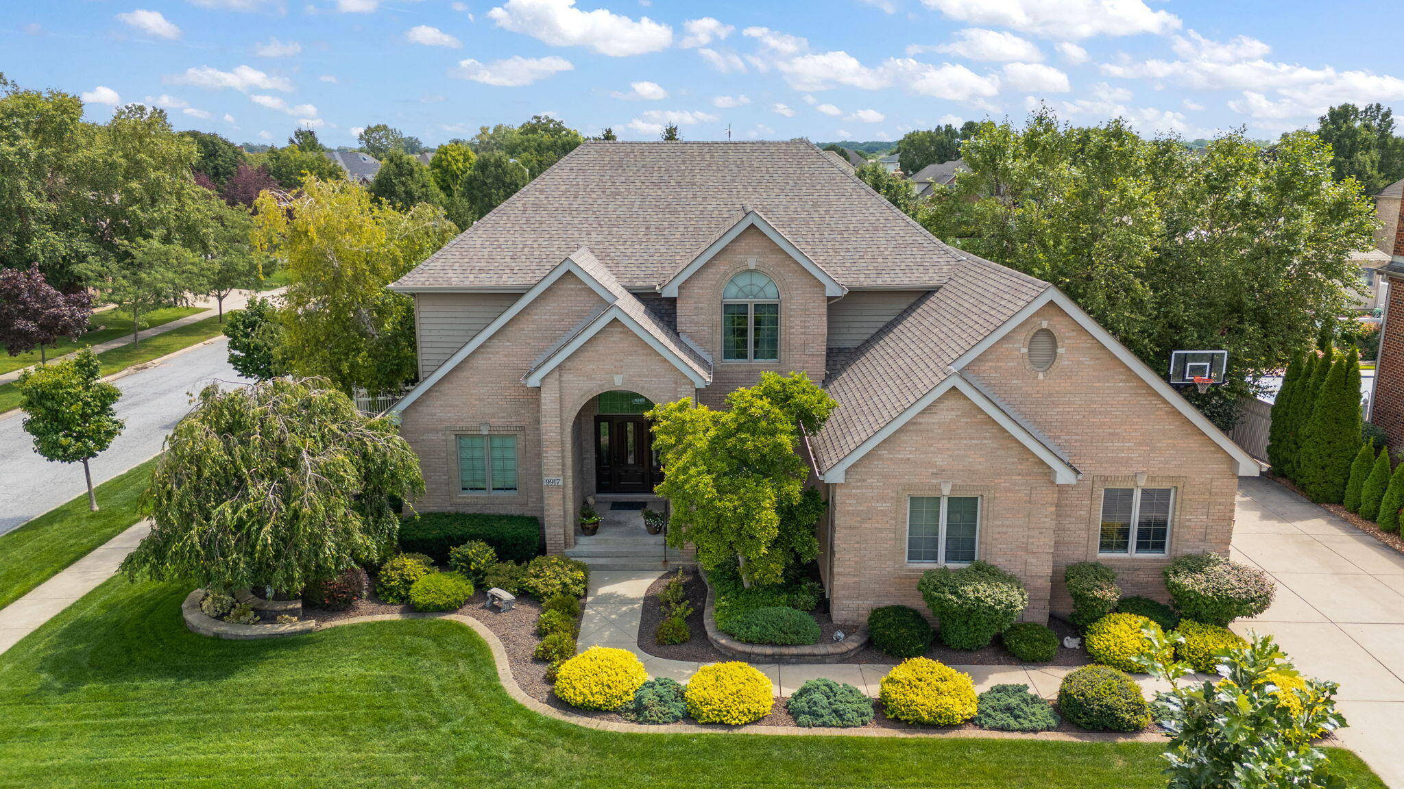 9917 Tanglewood Court