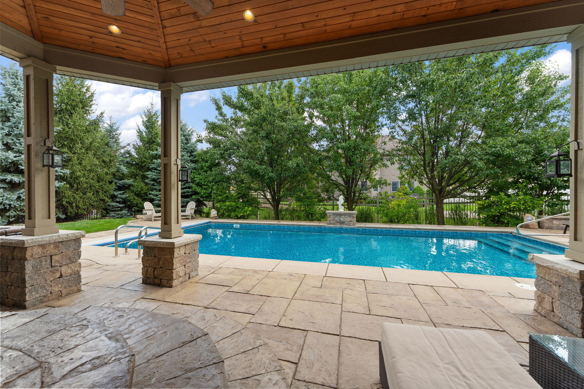 9917 Tanglewood Court