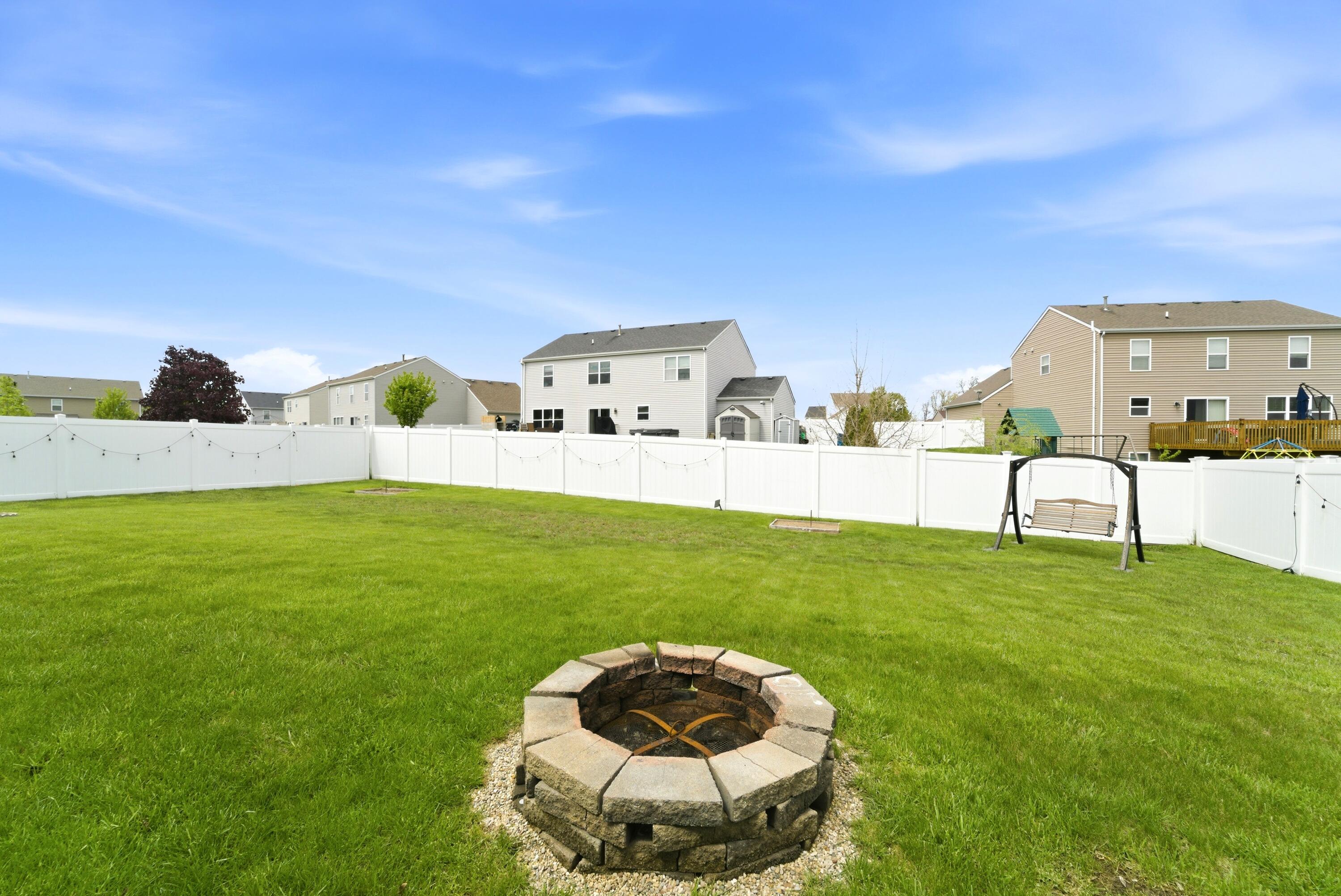 302 E 130th Lane