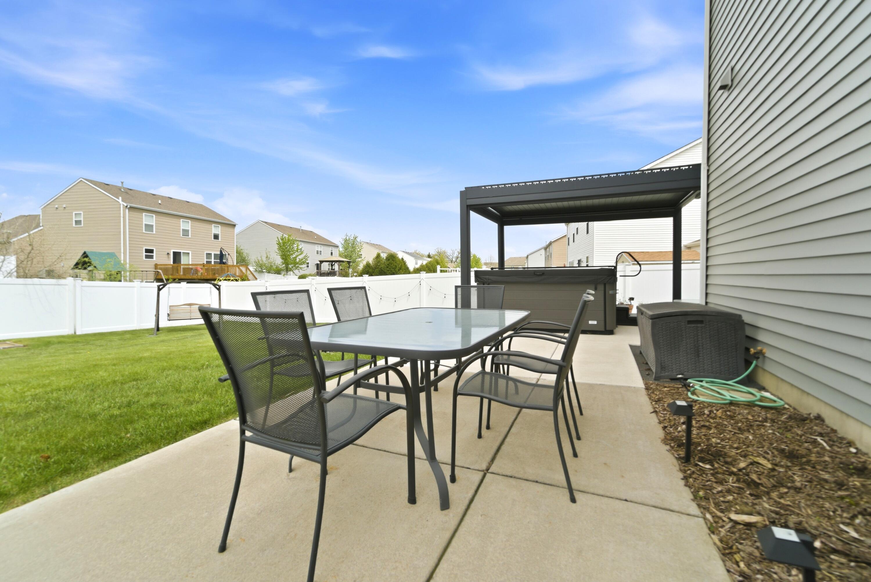 302 E 130th Lane