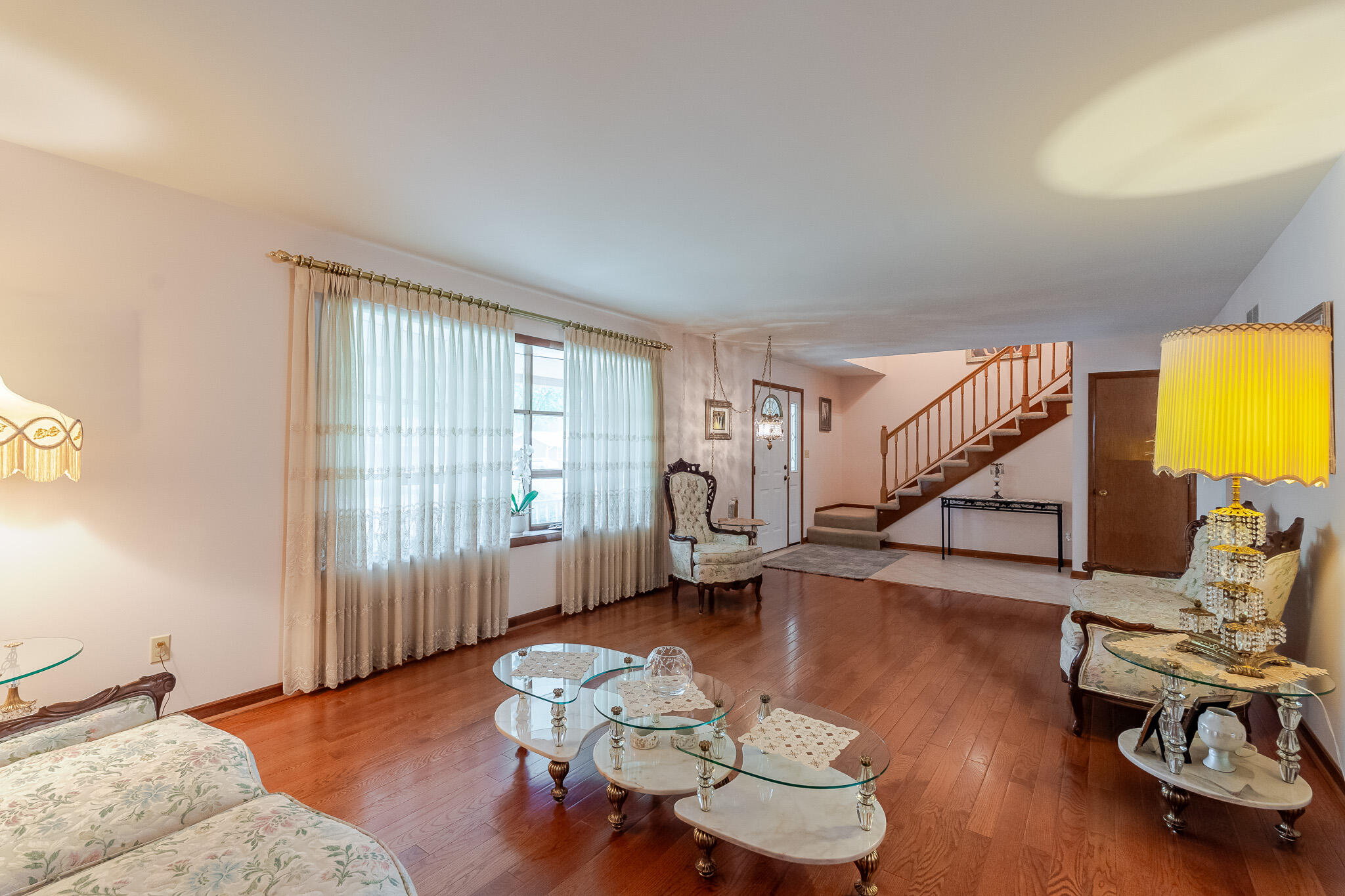 1839 Bluebird Lane