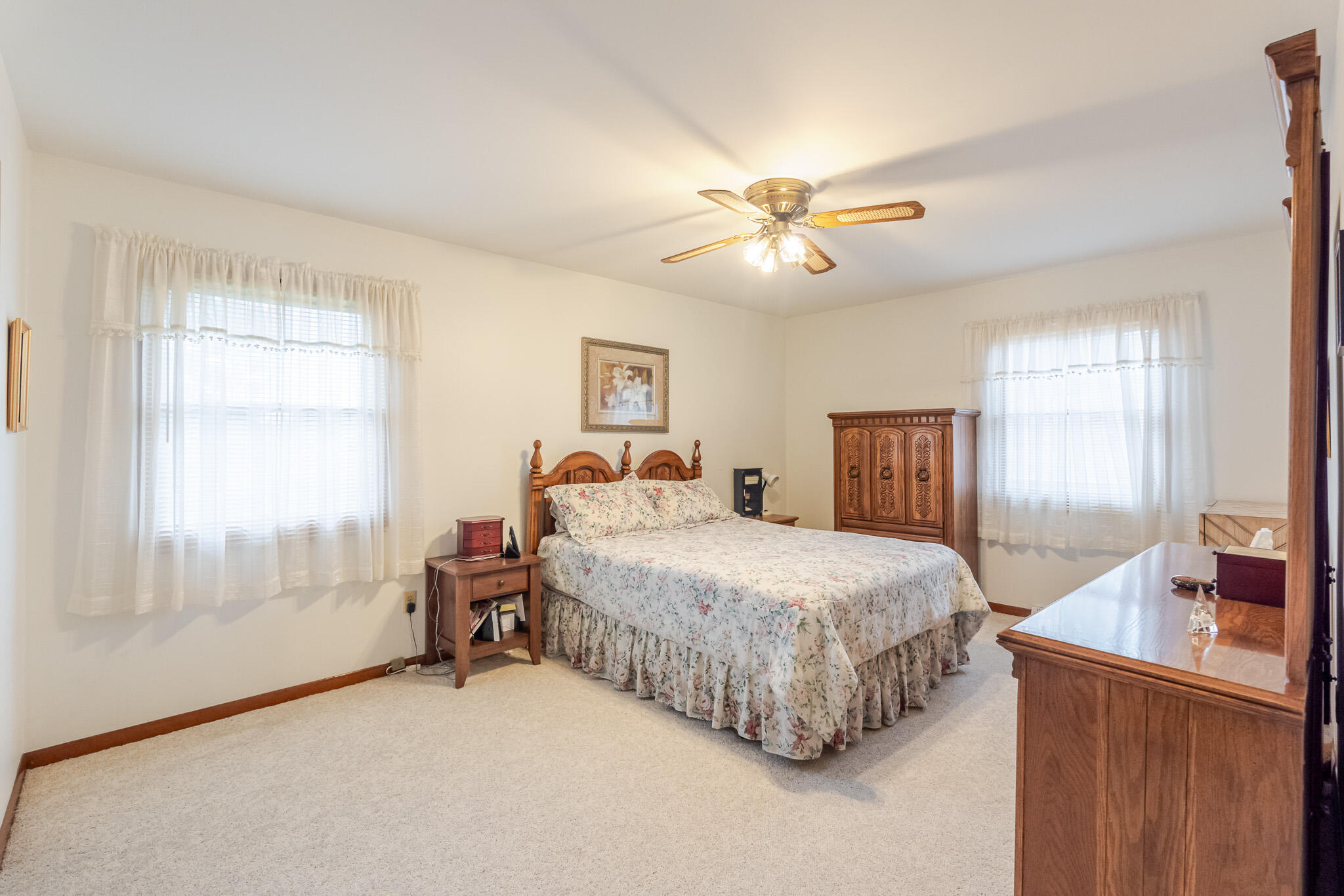 1839 Bluebird Lane