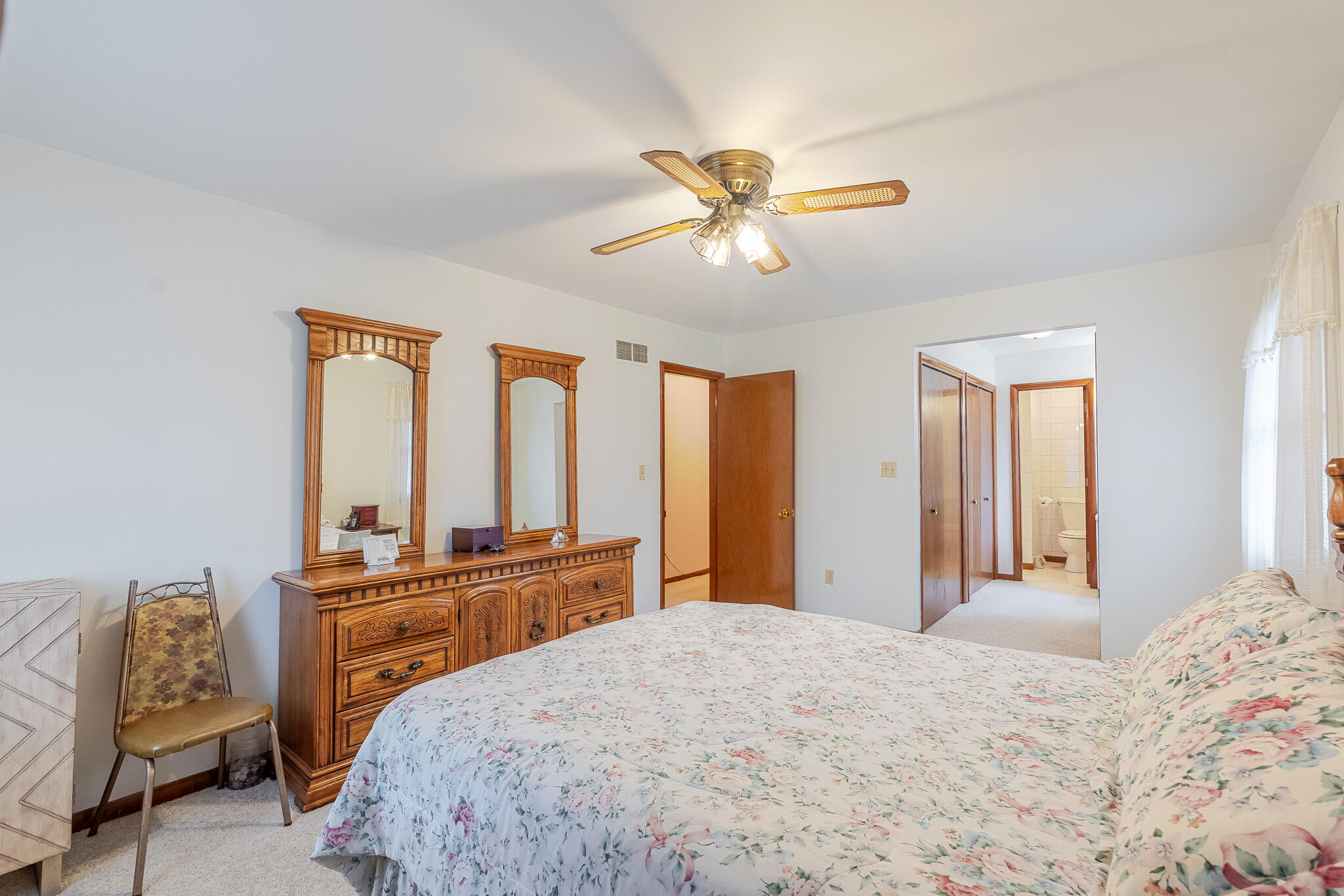 1839 Bluebird Lane
