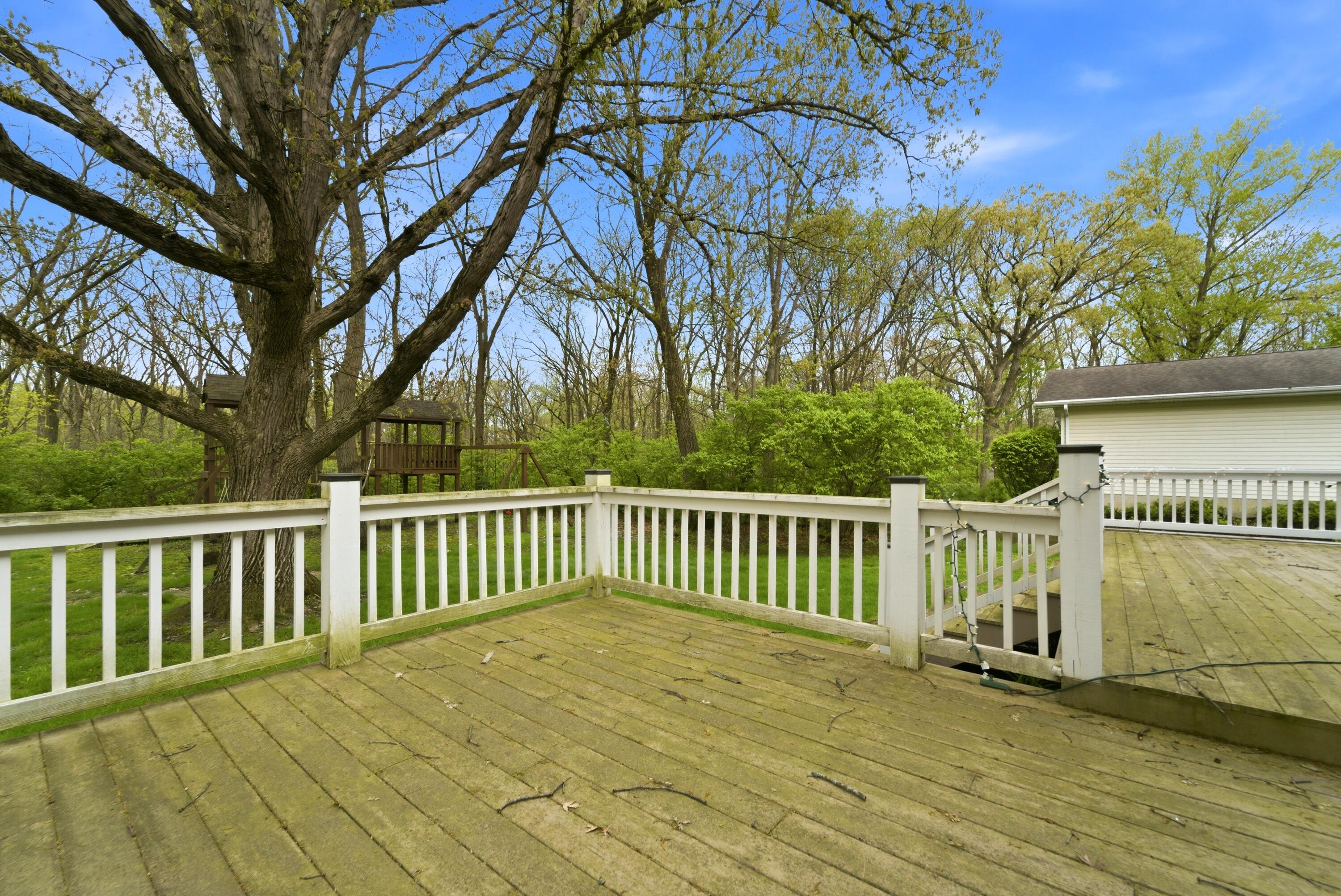 1029 Greenview Drive