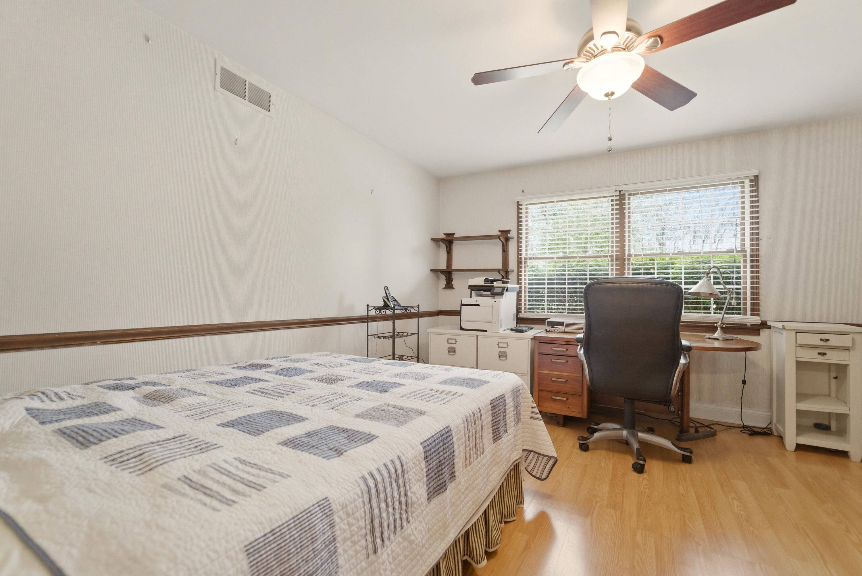 1029 Greenview Drive