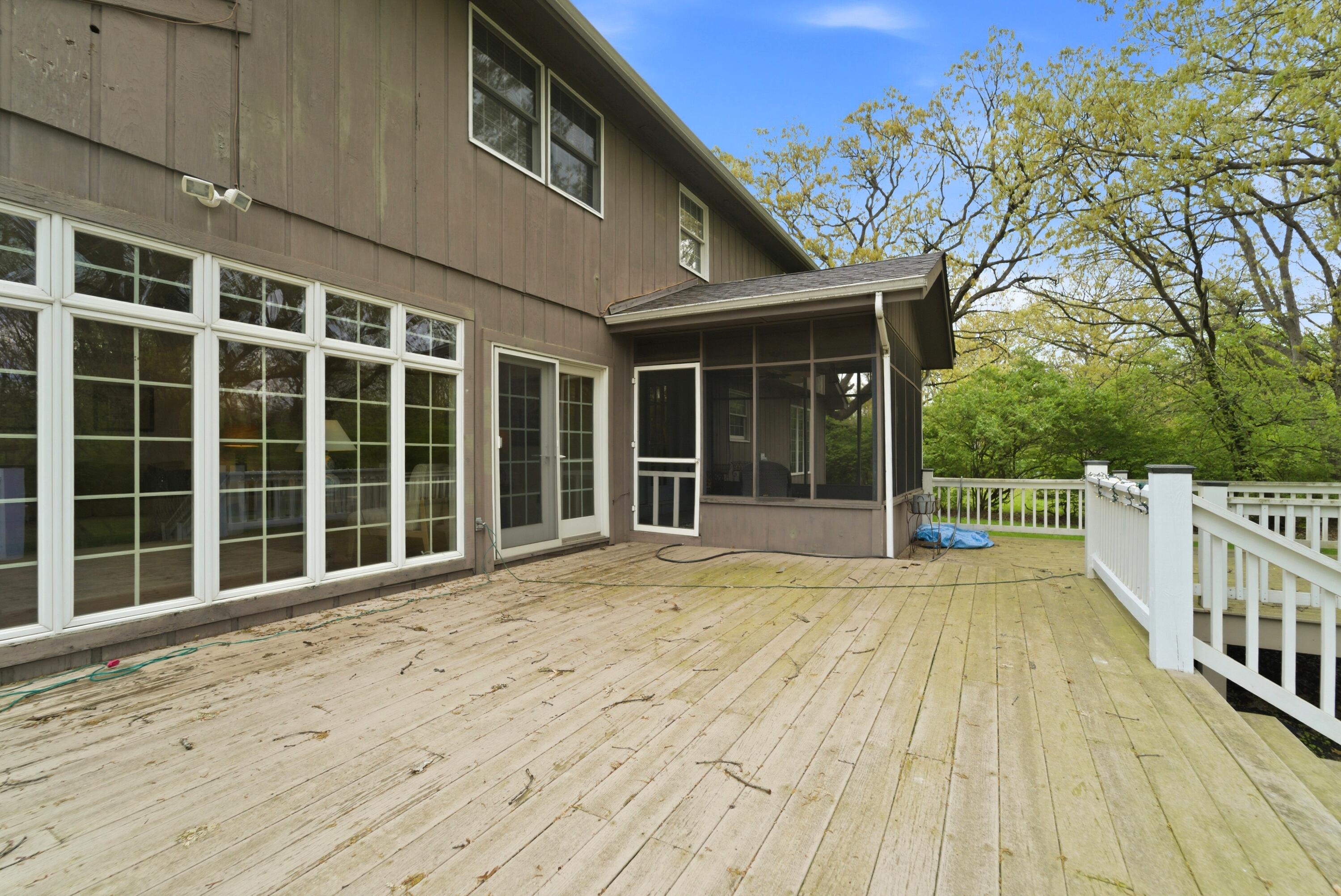 1029 Greenview Drive
