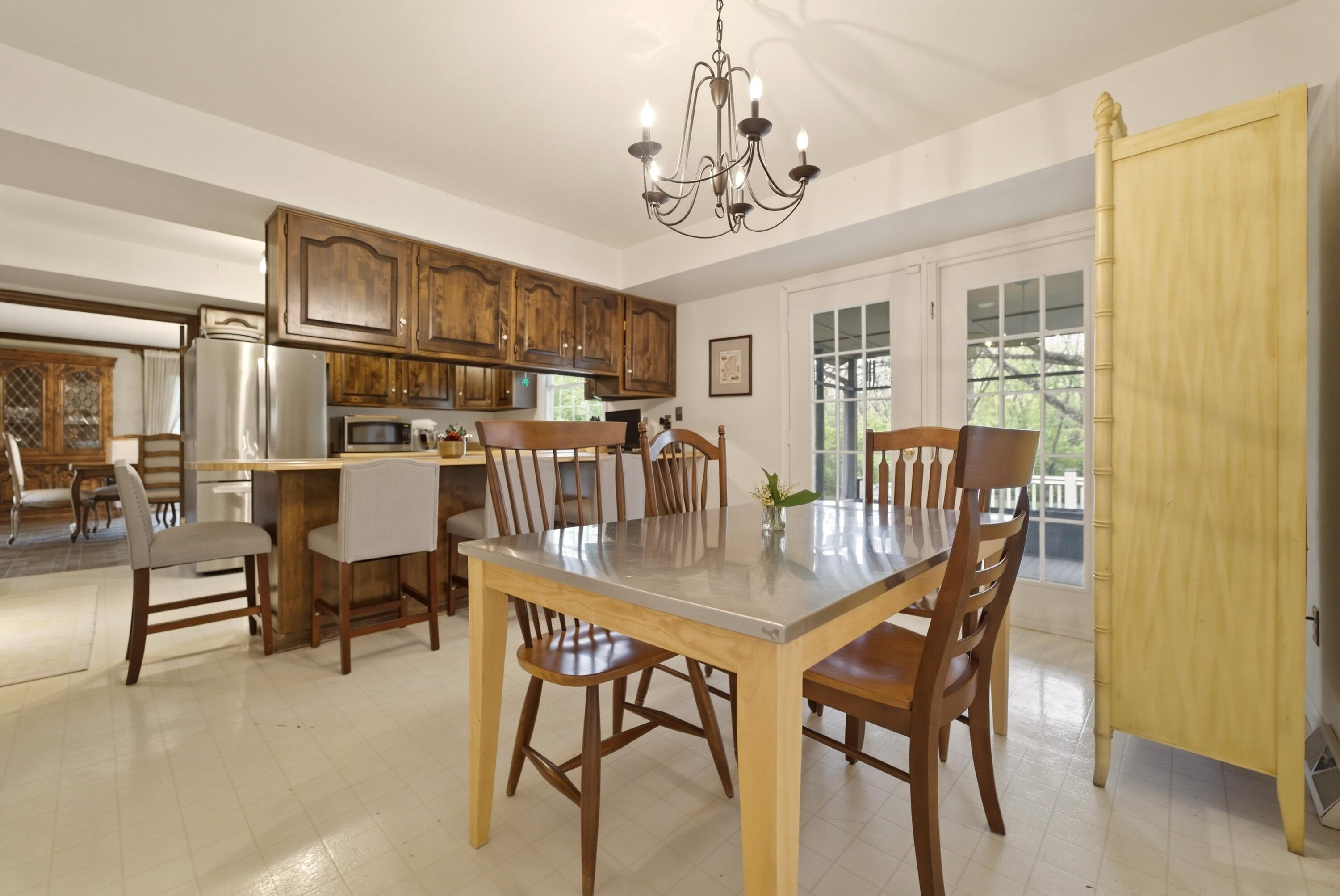 1029 Greenview Drive
